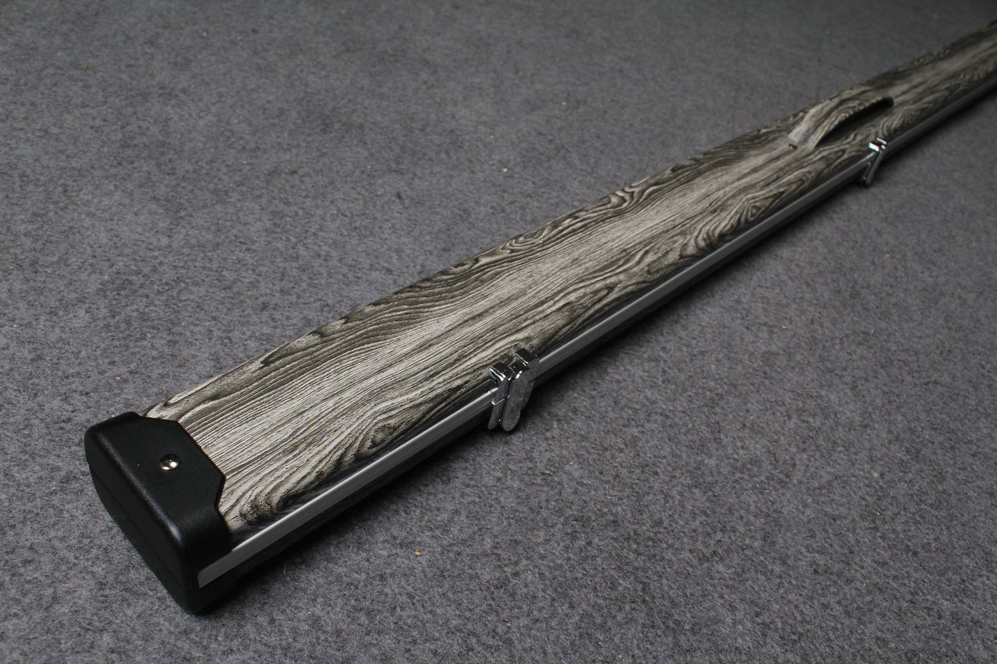 3/4 Cue Case Pro Aluminium Snooker Cue Case - Halo Style NV2