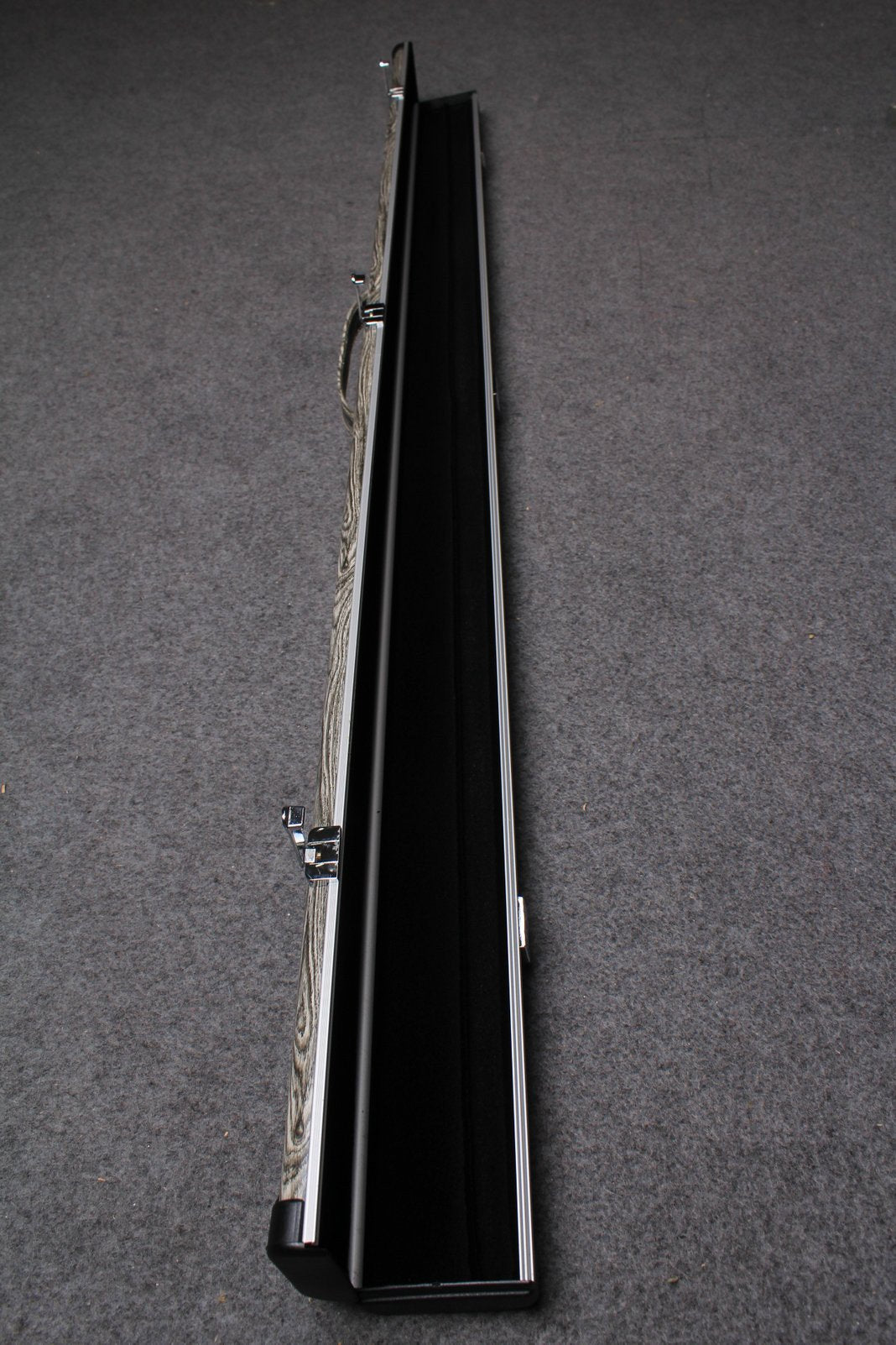 3/4 Cue Case Pro Aluminium Snooker Cue Case - Halo Style NV2