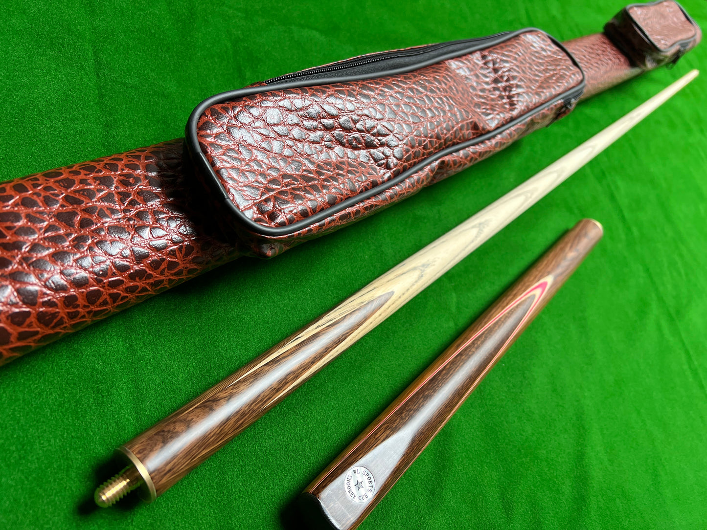 W&L Sports Star Cue & Case Starter Pack