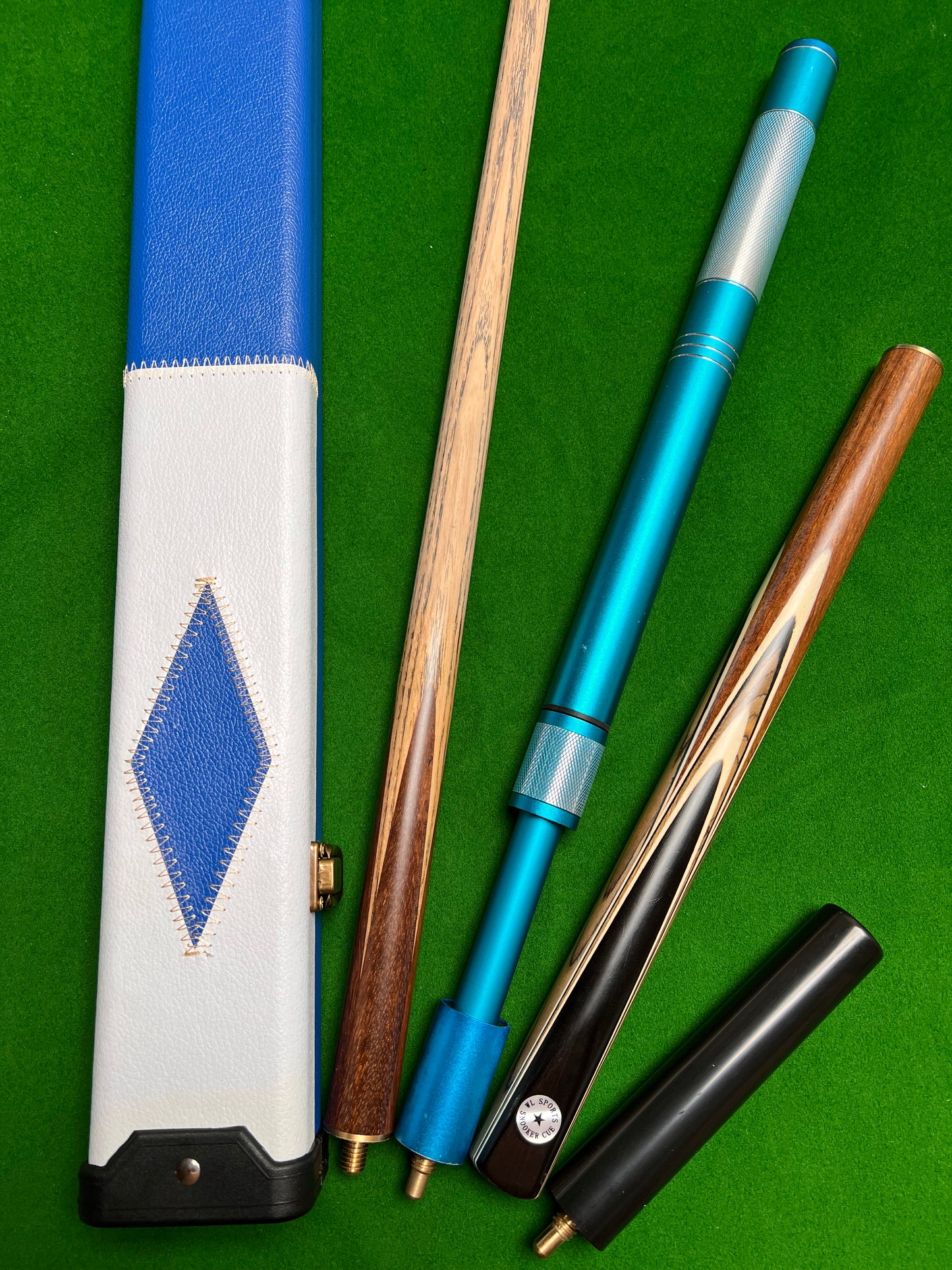Star handmade 3/4 snooker cue set with case & extensions wd23