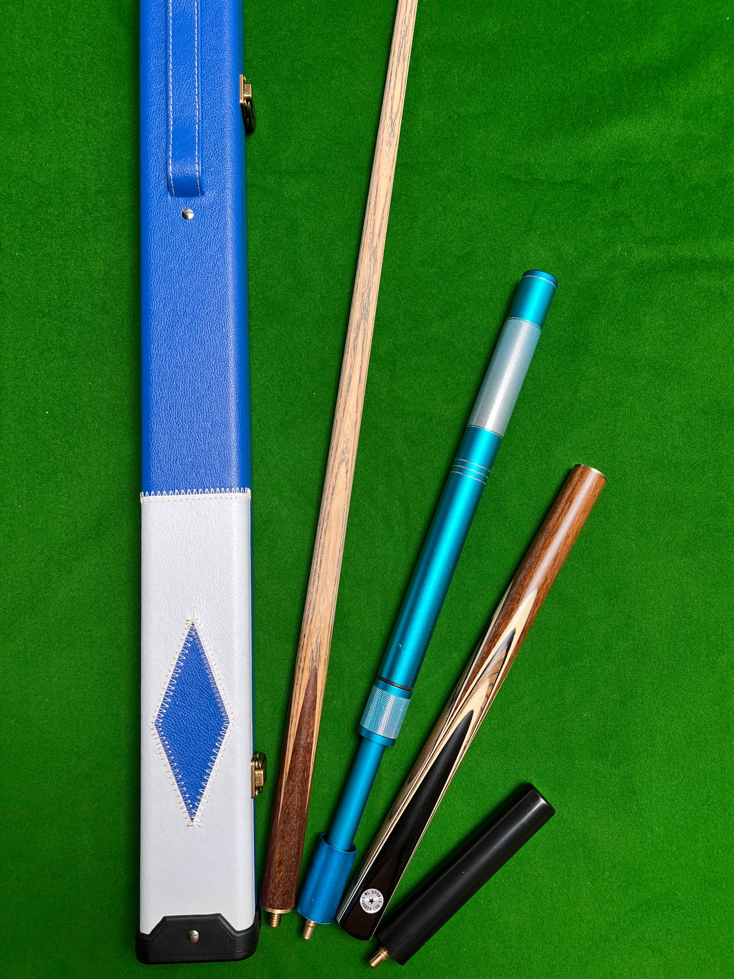 Star handmade 3/4 snooker cue set with case & extensions wd23