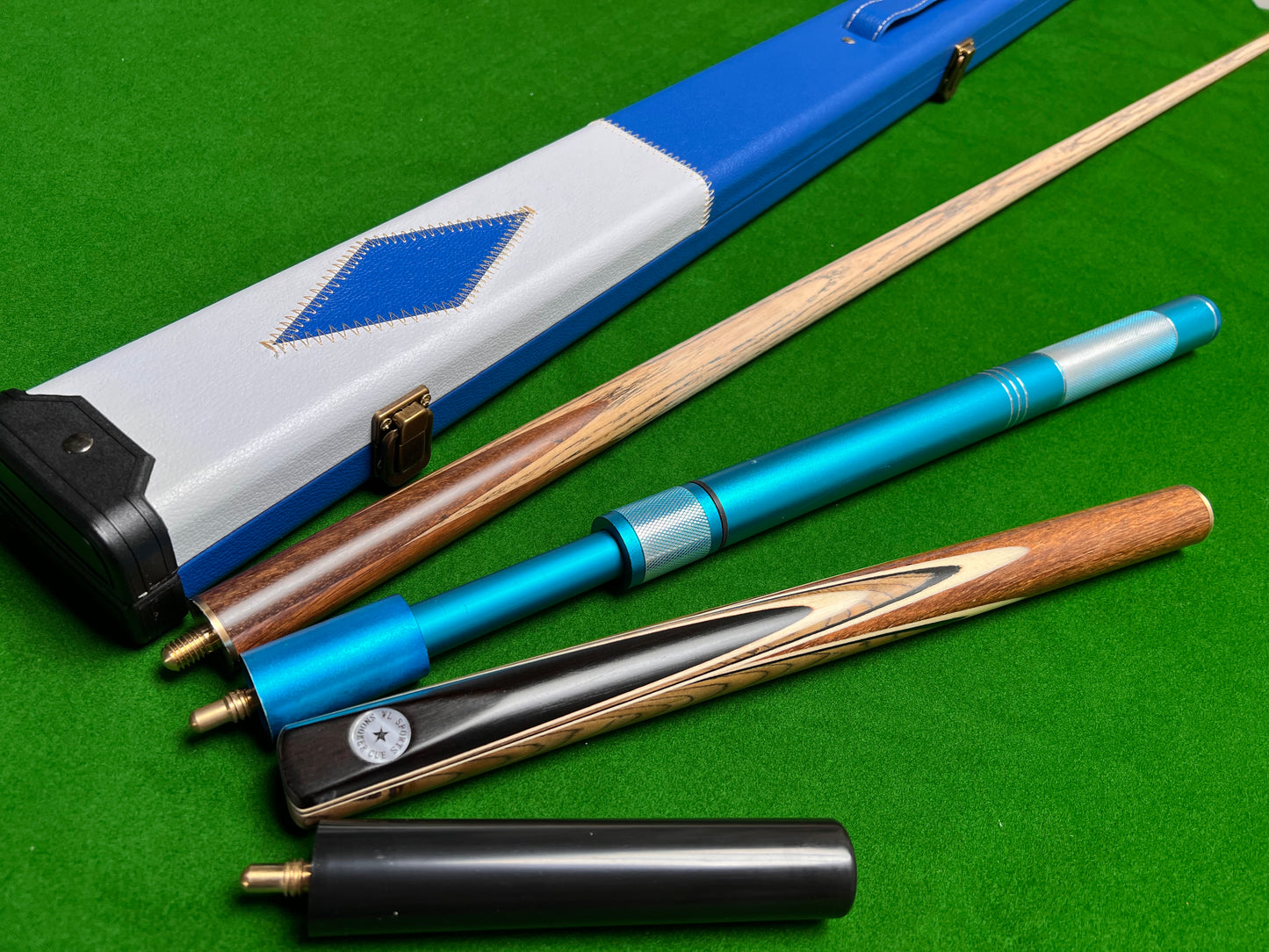 Star handmade 3/4 snooker cue set with case & extensions wd23