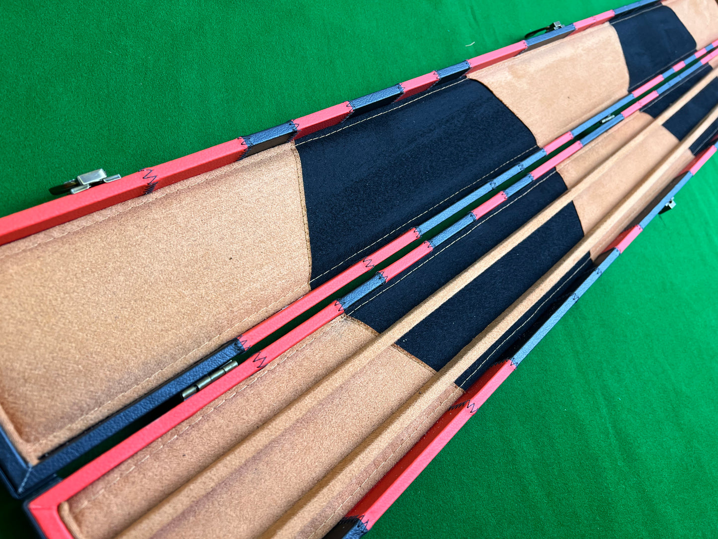 Deluxe 3/4 Wide PATCH Snooker Pool Cue Case with Plastic Ends 3 Slots M6015-1