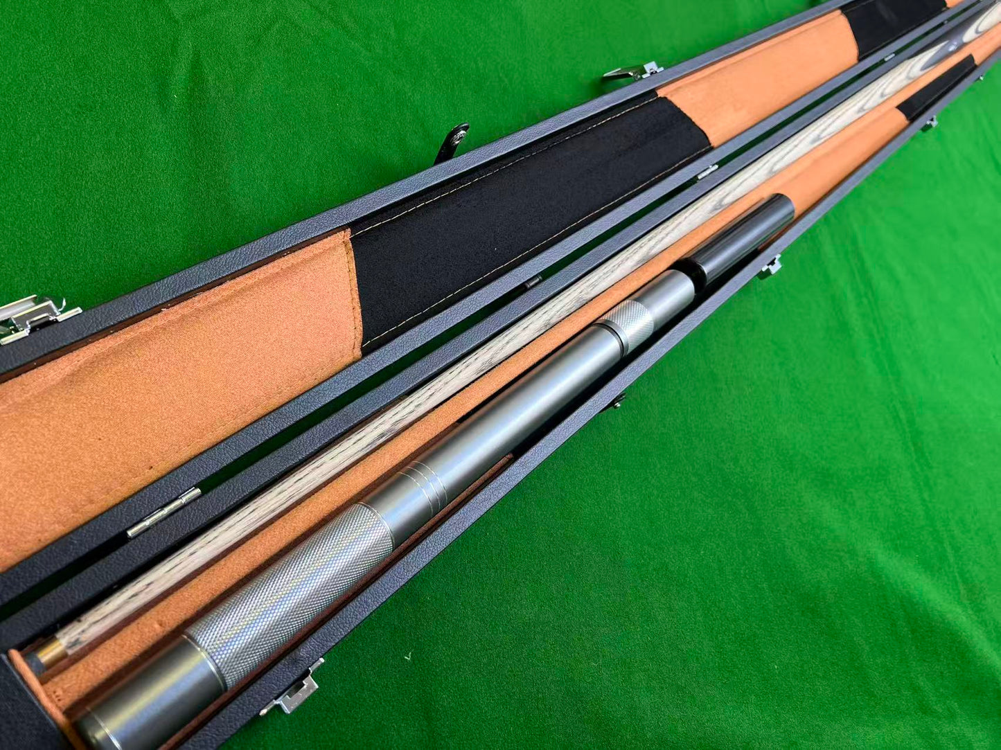 Handmade Ebony & Ash One-Piece Snooker Cue Set | Case & Extensions Included