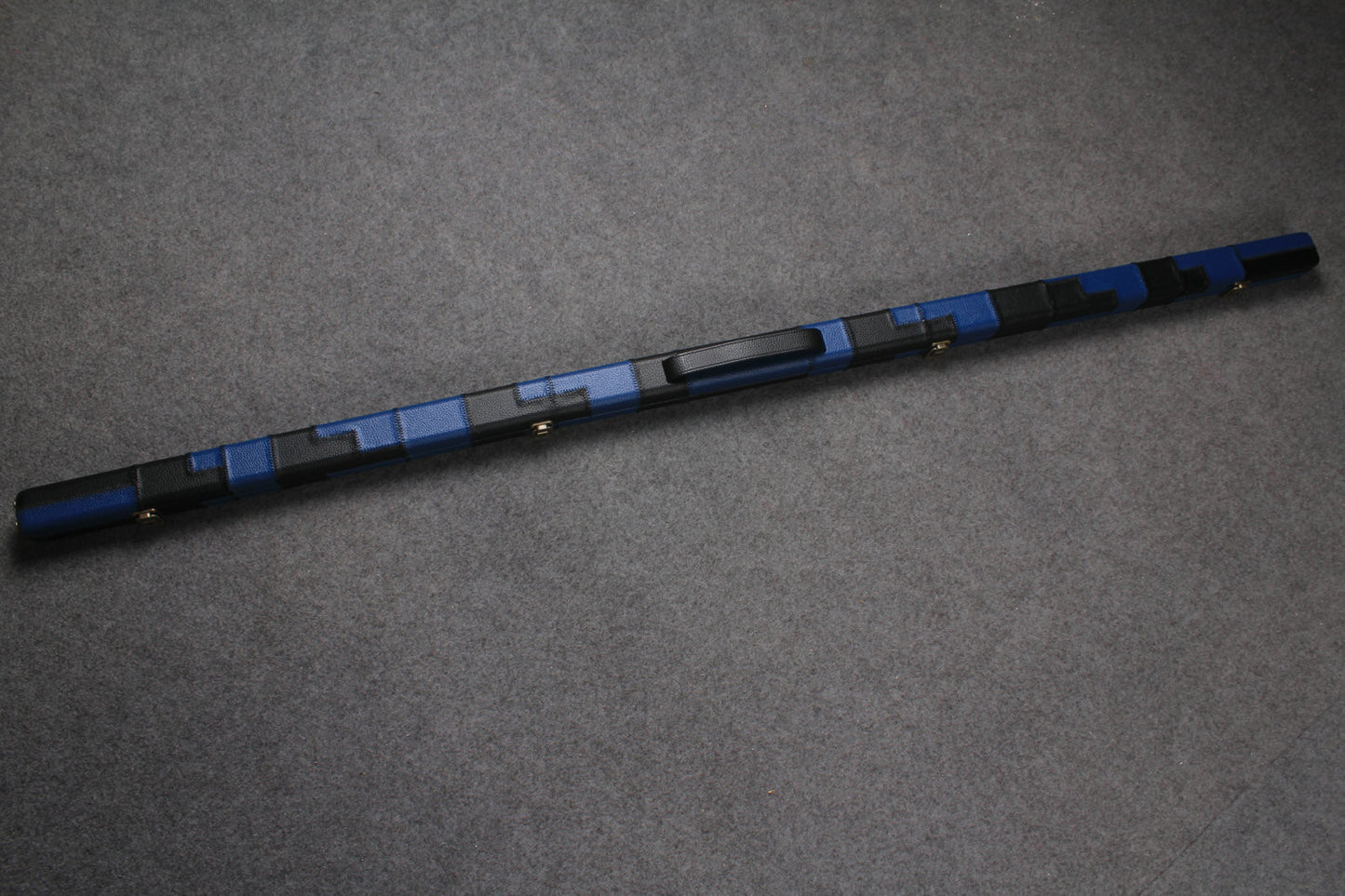ONE PIECE SLIM NAVY/BLACK SNOOKER CUE CASE STUD ENDS ML1A
