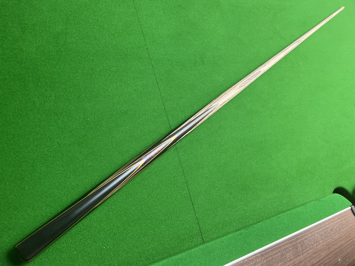 ONE PIECE 1 PC ASH SHAFT BLACK EBONY HANDMADE SNOOKER CUE WDF