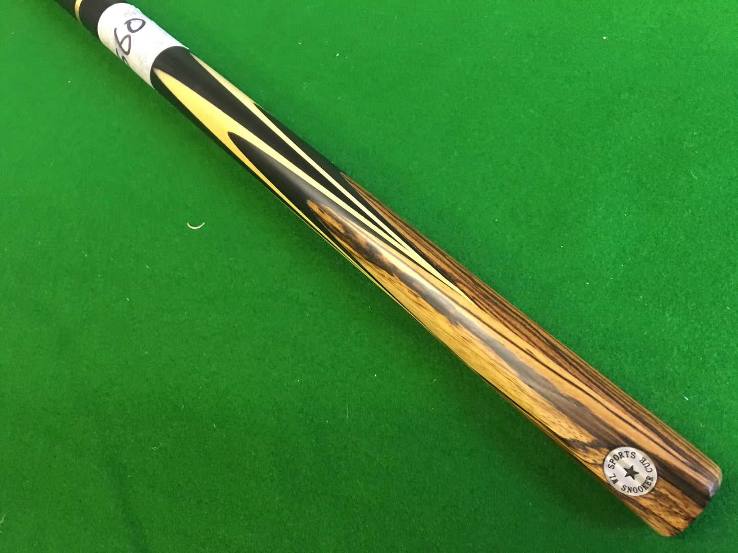 W&L SPORTS STAR 3/4 HAND SPLICED BLACK AFRICAN EBONY ASH SNOOKER CUE WD25