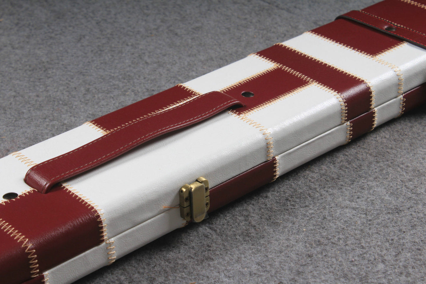 3/4 Deluxe Wide 3 Compartment Tournament Style Snooker Cue Case H6607-1