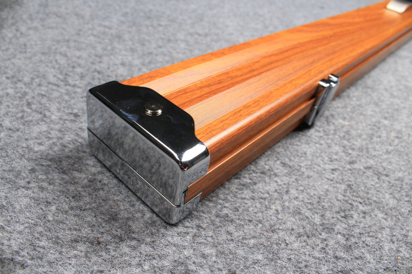 3/4 Cue Case Pro Aluminium Snooker Cue Case With Metal Ends