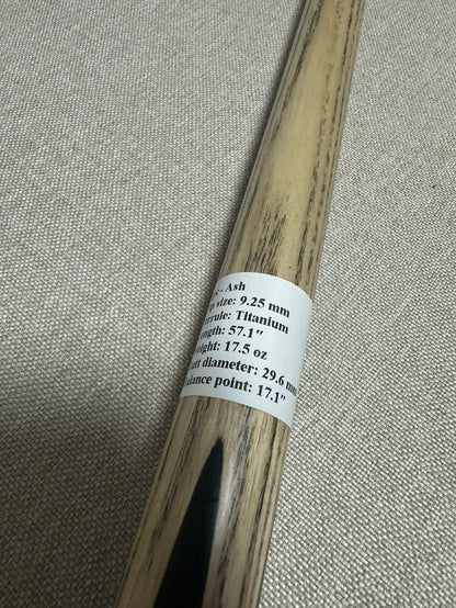 Handmade Pro One Piece Black Ebony Cue 9.25mm Tip