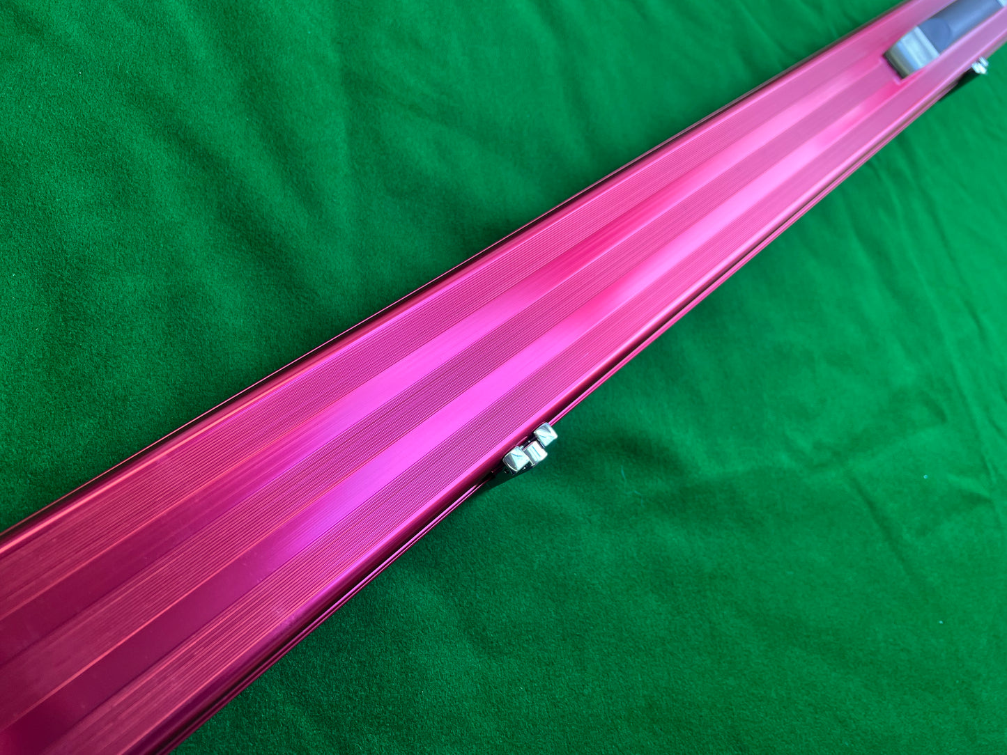1pc Aluminium One Piece Snooker Cue Case – Tournament Style