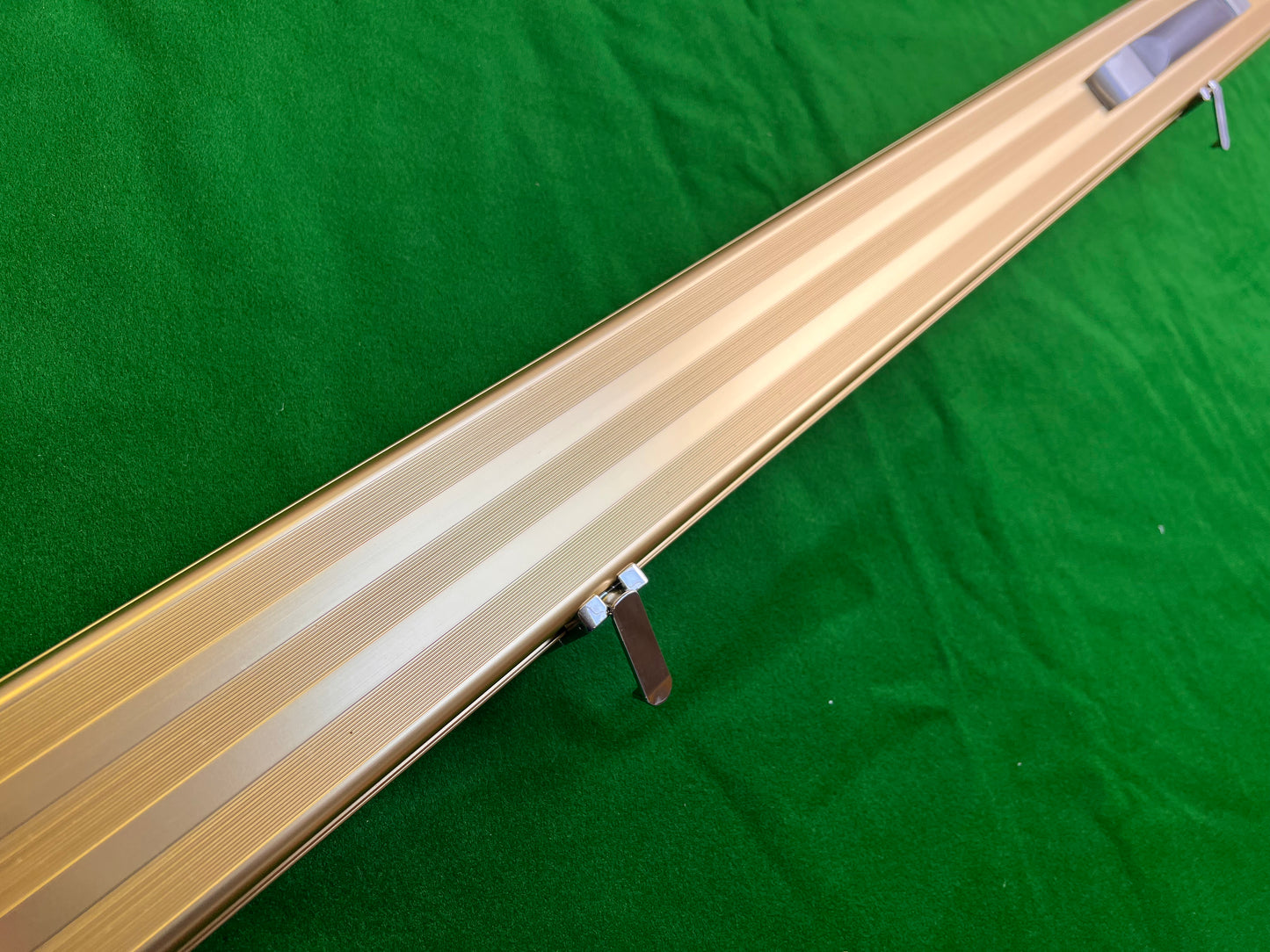1pc Aluminium One Piece Snooker Cue Case – Tournament Style