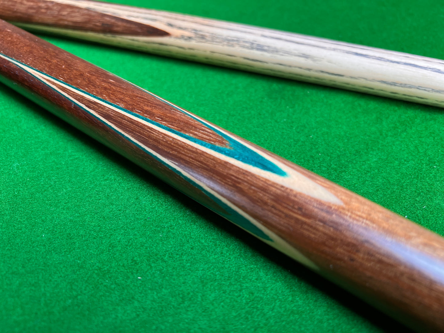NEW 3/4 HAND SPLICED ASH ENGLISH POOL CUE WITH 8.5MM TIP  JXE7