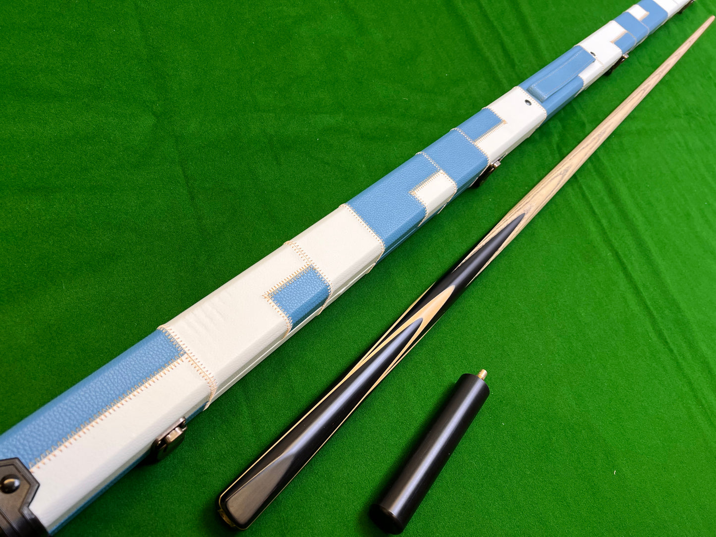 Pre Owned 1 Piece Ebony Handmade snooker cue set