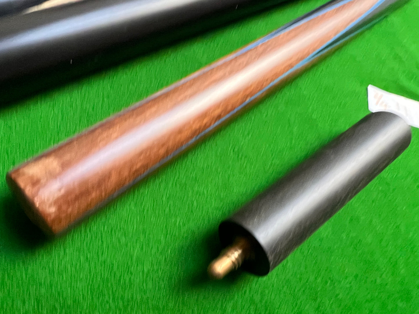Pre Owned 3/4 Jointed Handmade snooker cue set
