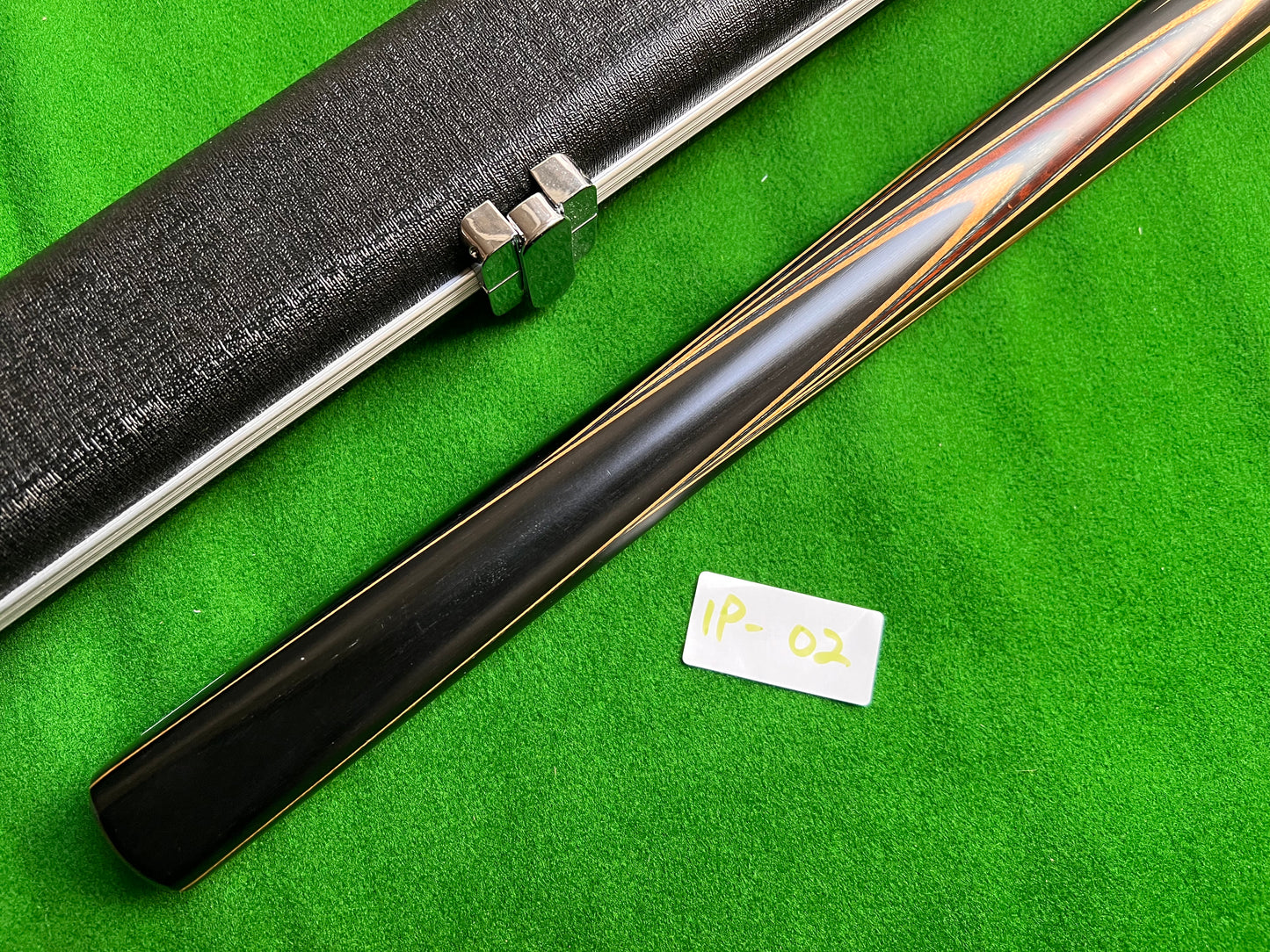 Pre Owned 1 Piece Ebony Handmade snooker cue set