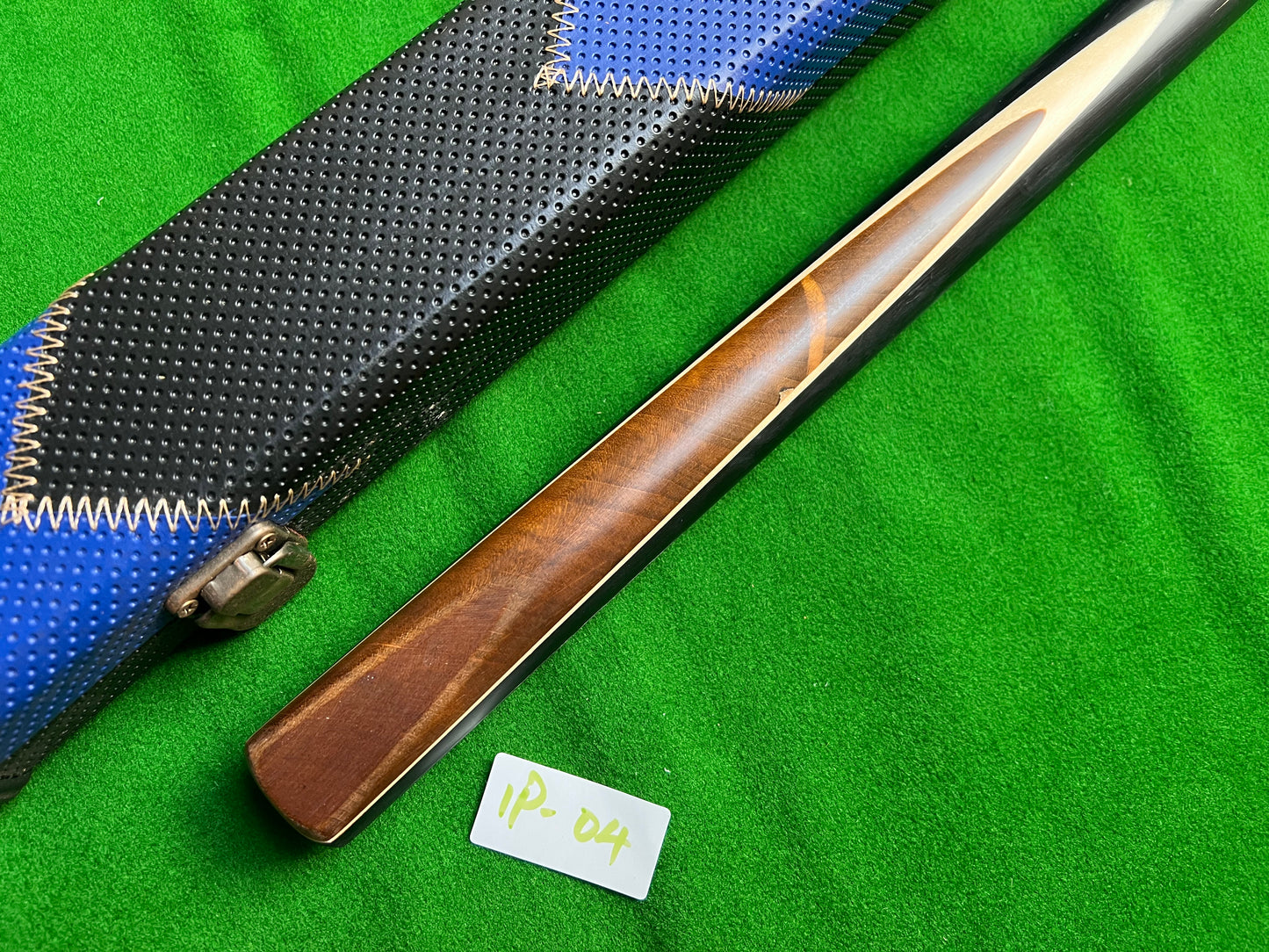Pre Owned 1 Piece Handmade Snooker Cue Set