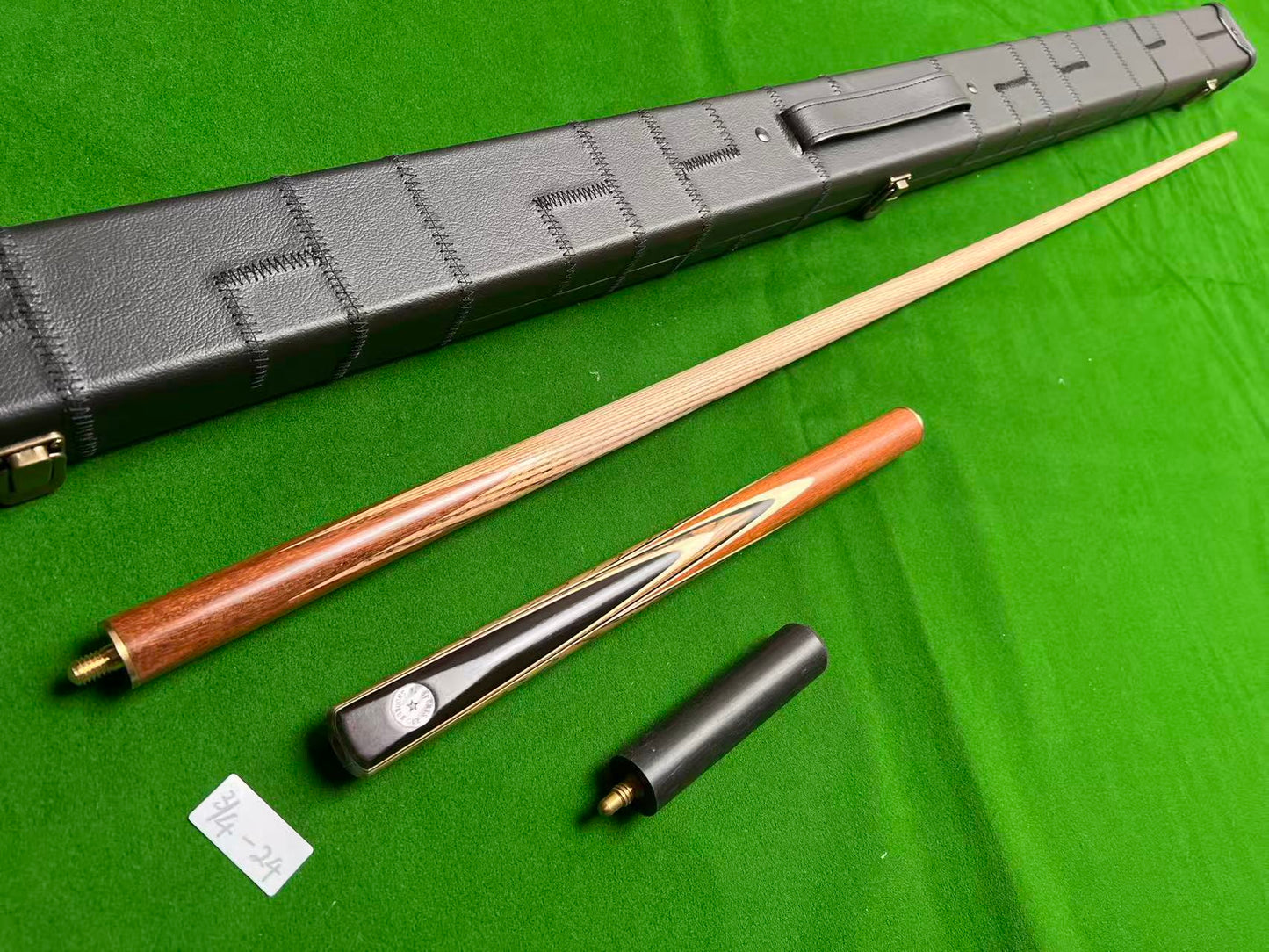 Pre Owned 3/4 Snooker Cue with Case