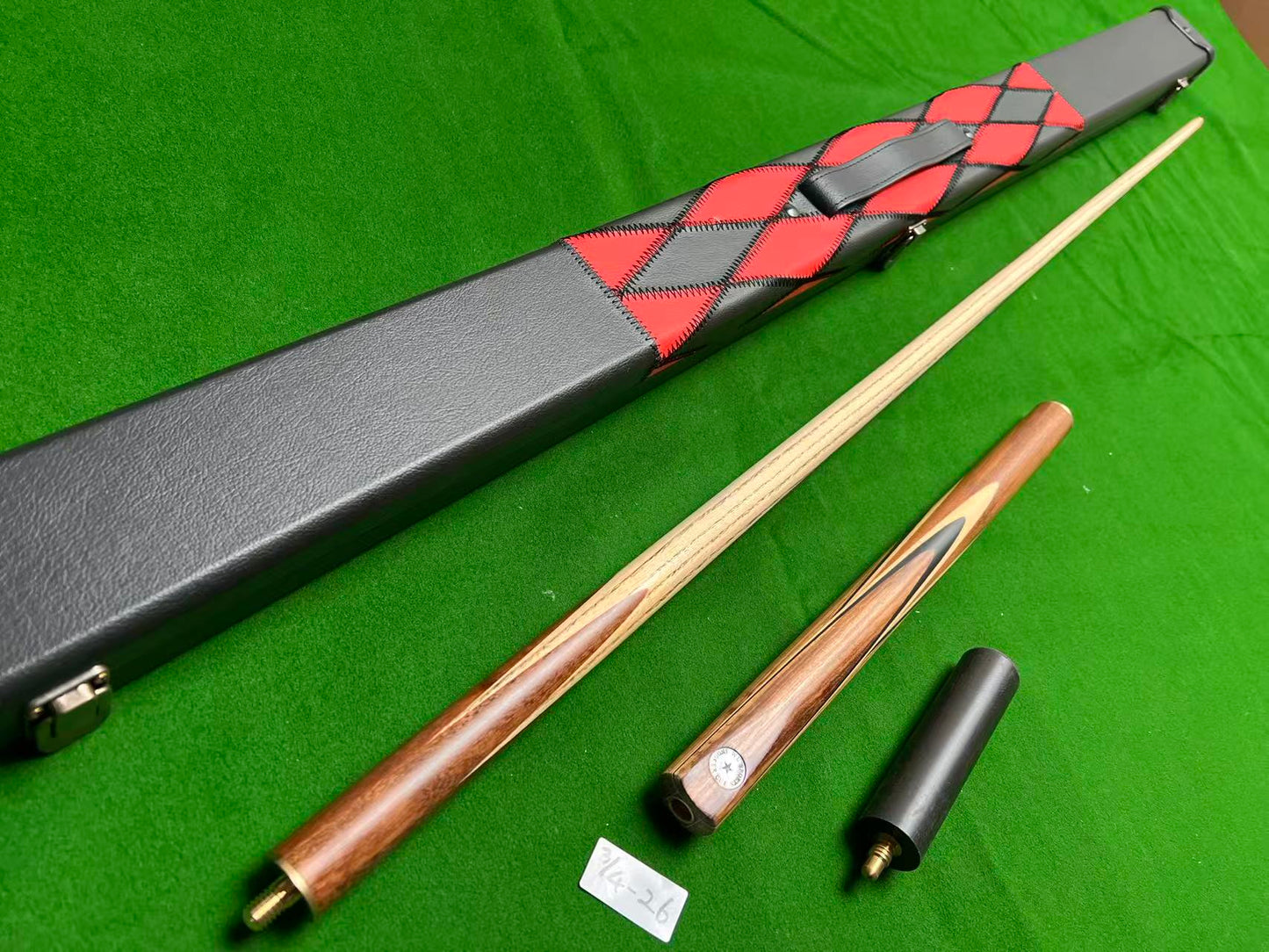 Pre Owned 3/4 Snooker Cue with Case