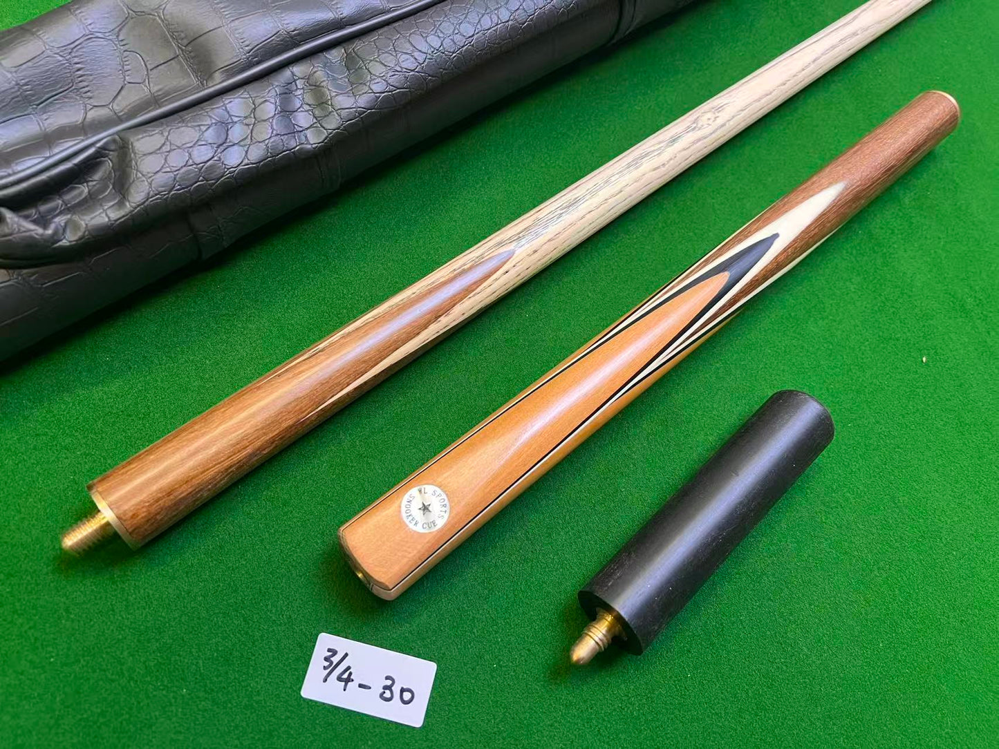 Pre Owned WL Star 3/4 Snooker Cue with Case
