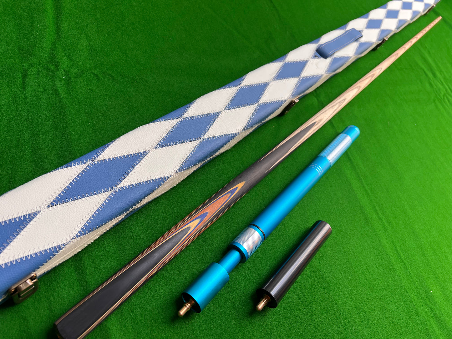 ONE PIECE ASH SHAFT HANDMADE SNOOKER CUE SET WITH CASE AND EXTENSIONS