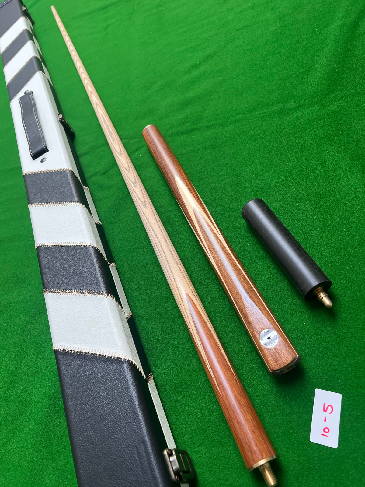 Pre Owned 3/4 W&L Snooker Cue with Case