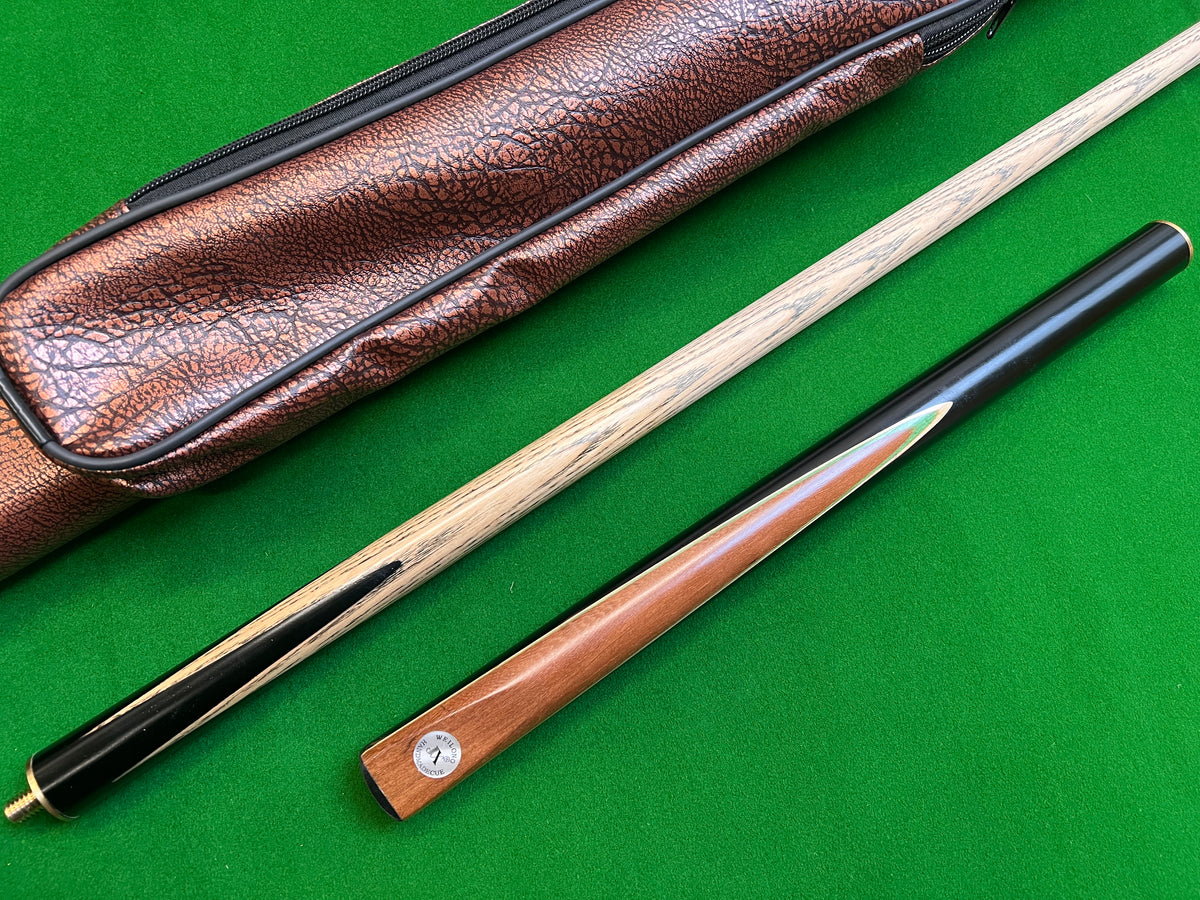Three Quarters Snooker Cue and Case Starter Pack