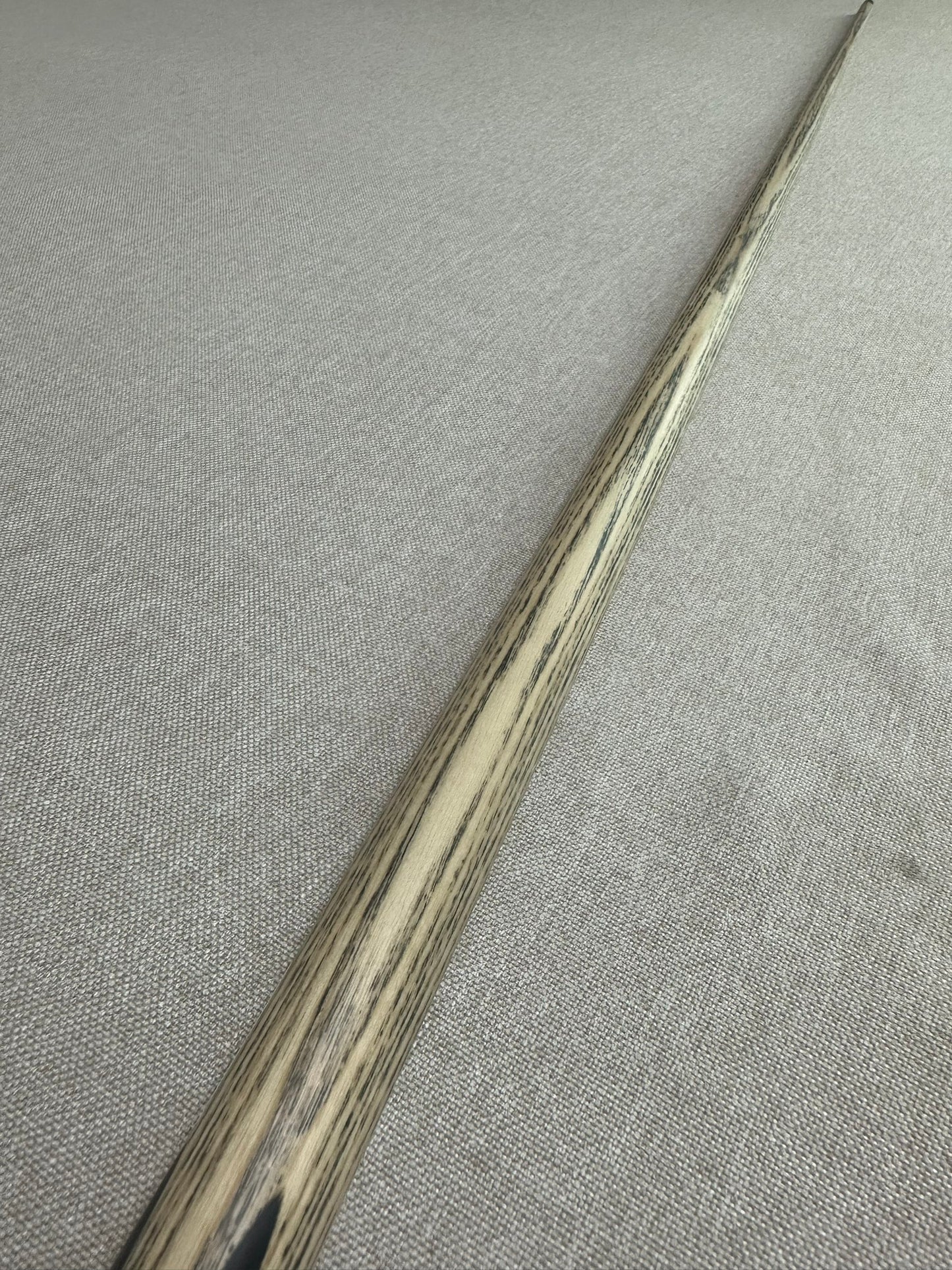 Handmade Pro One Piece Black Ebony Cue 10.4 mm Tip