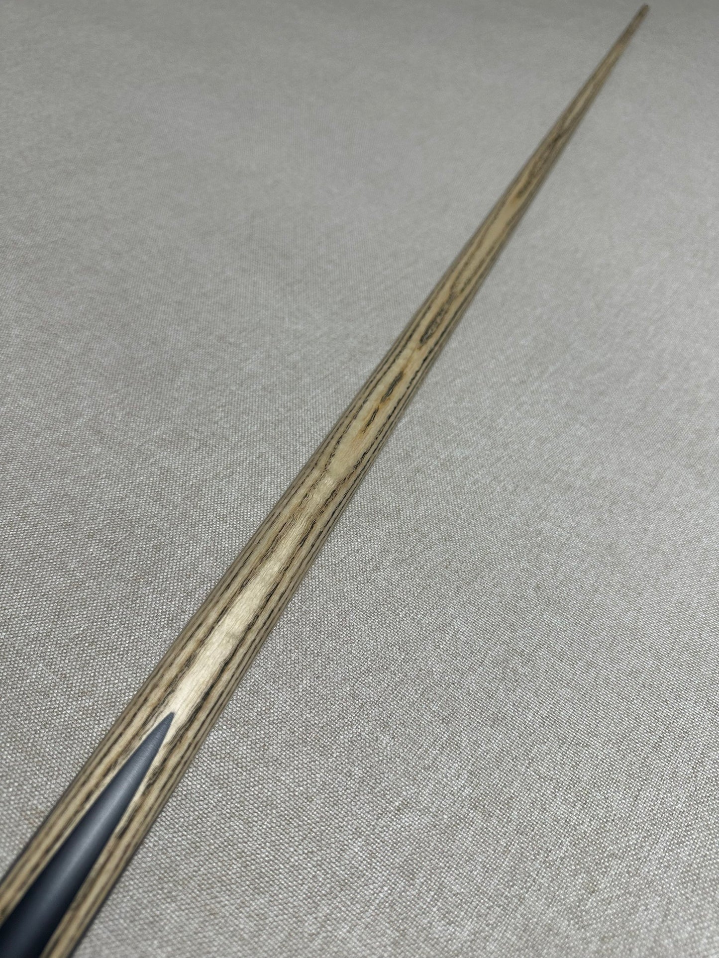 Handmade Pro One Piece Black Ebony Cue 9.2mm Tip