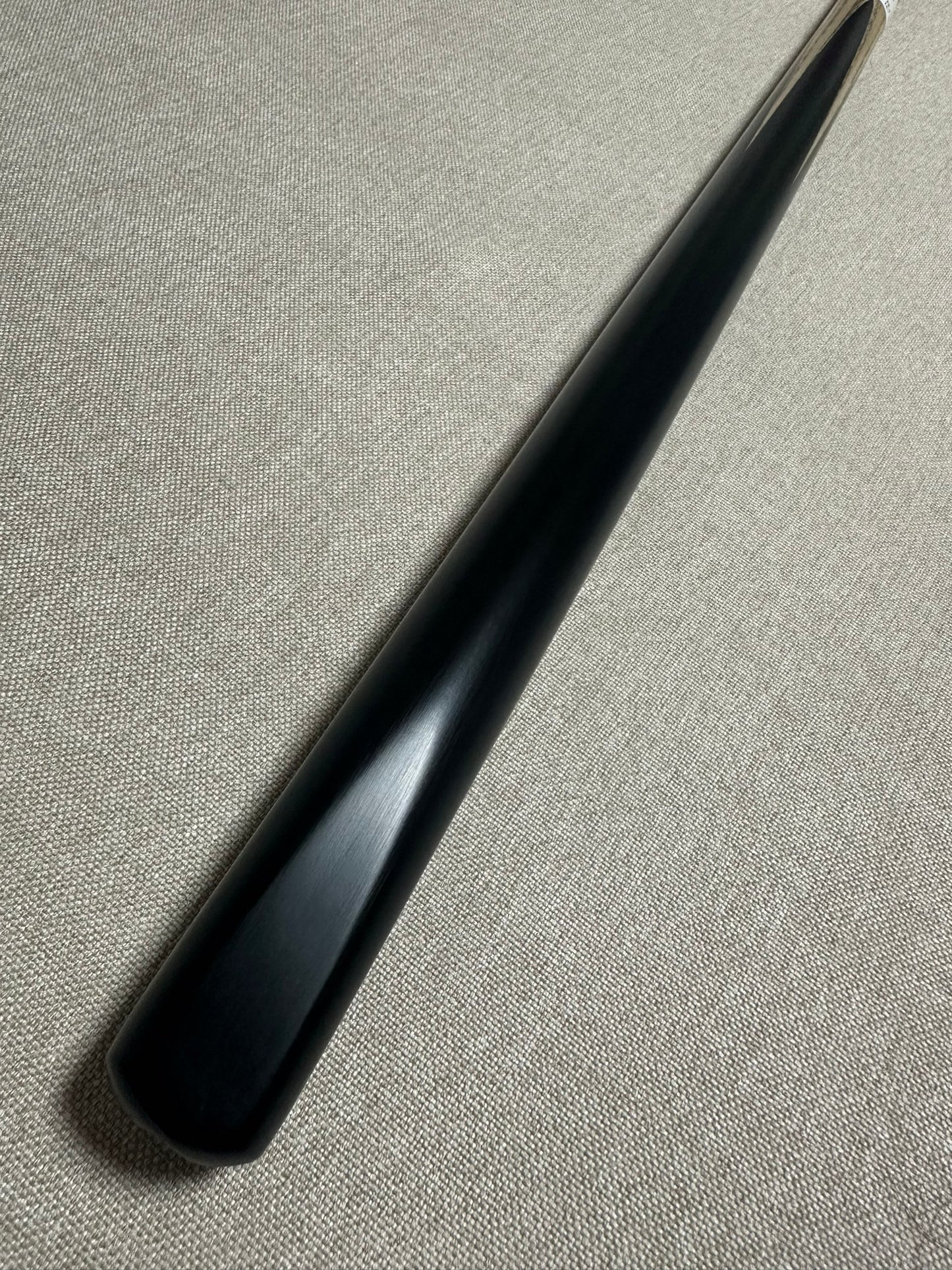 Handmade Pro One Piece Black Ebony Cue 8.9mm Tip