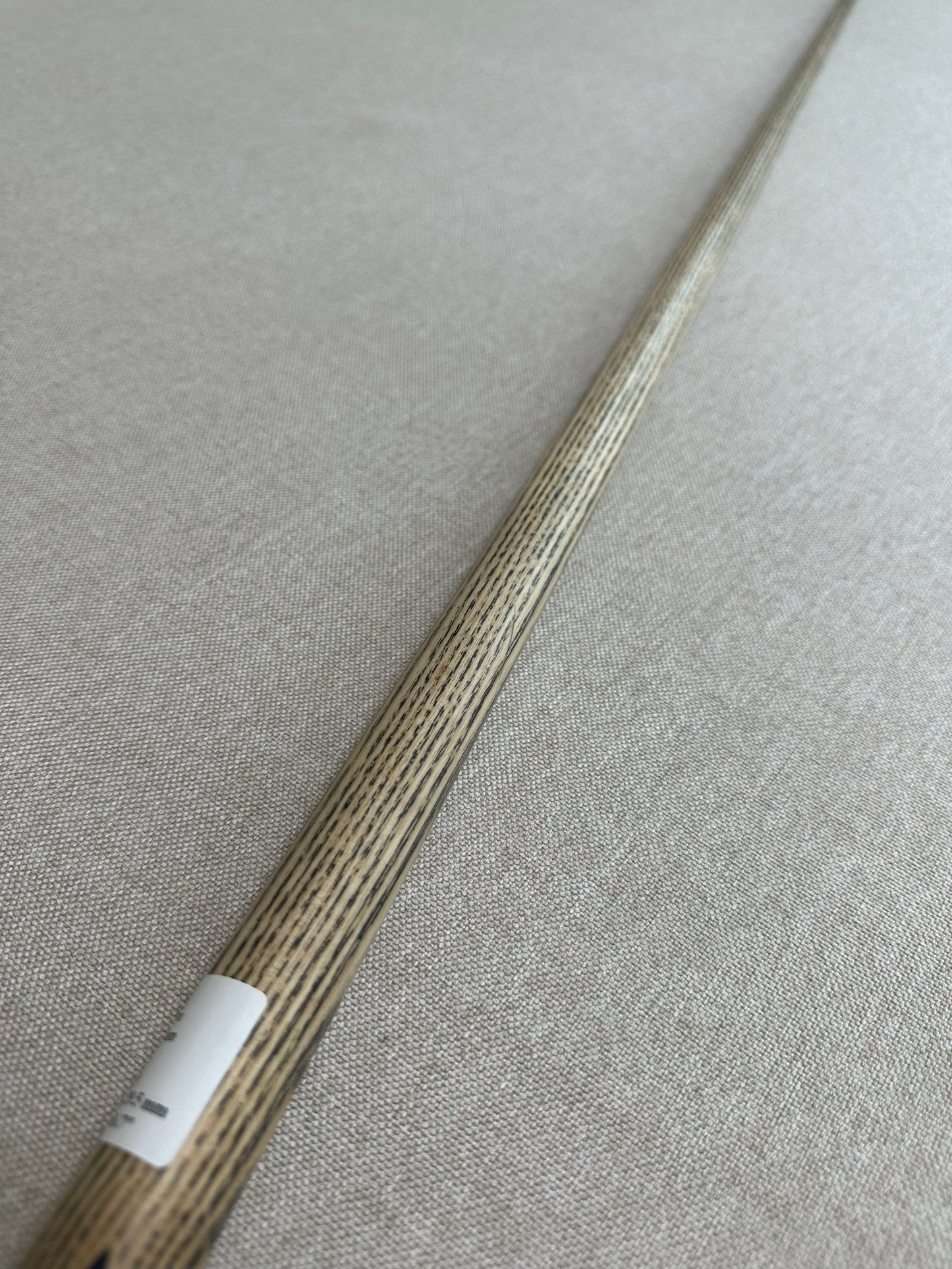 Handmade Pro One Piece Black Ebony Cue 9.6mm Tip