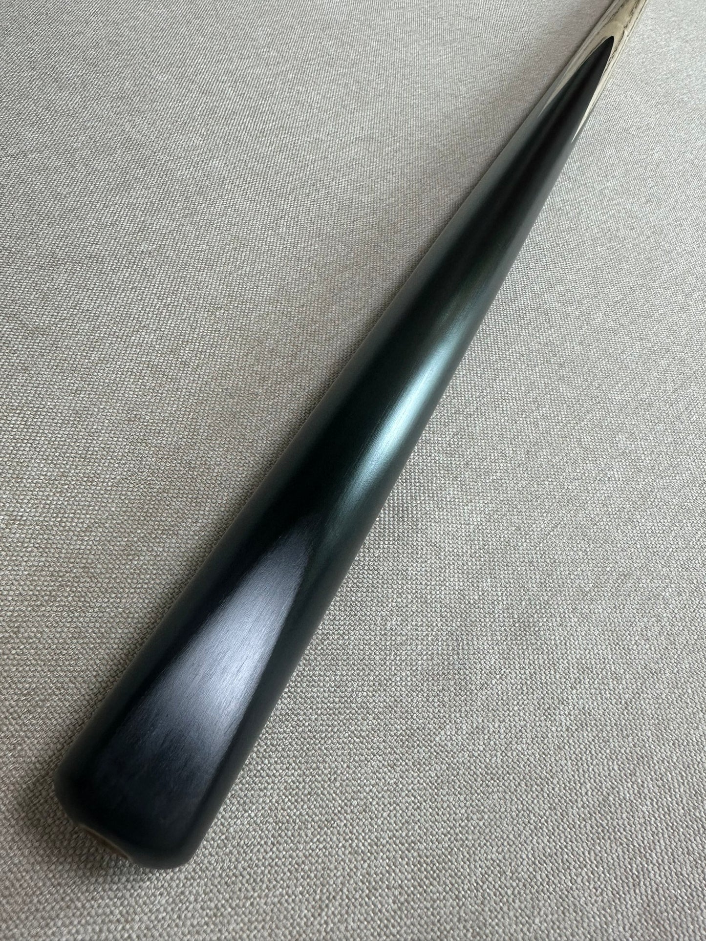 Handmade Pro One Piece Black Ebony Cue 9.4mm Tip