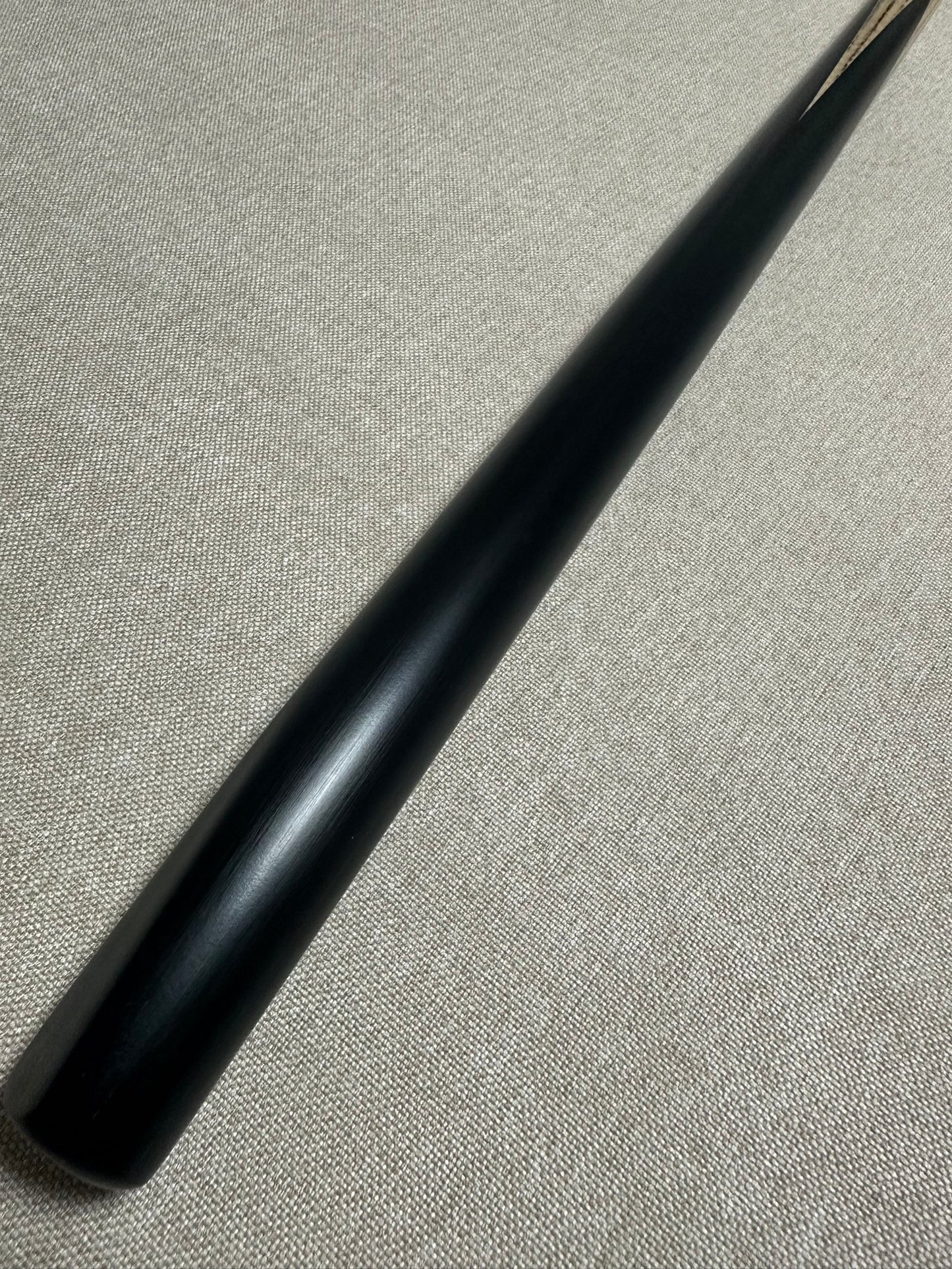 Handmade Pro One Piece Black Ebony Cue 9.2mm Tip