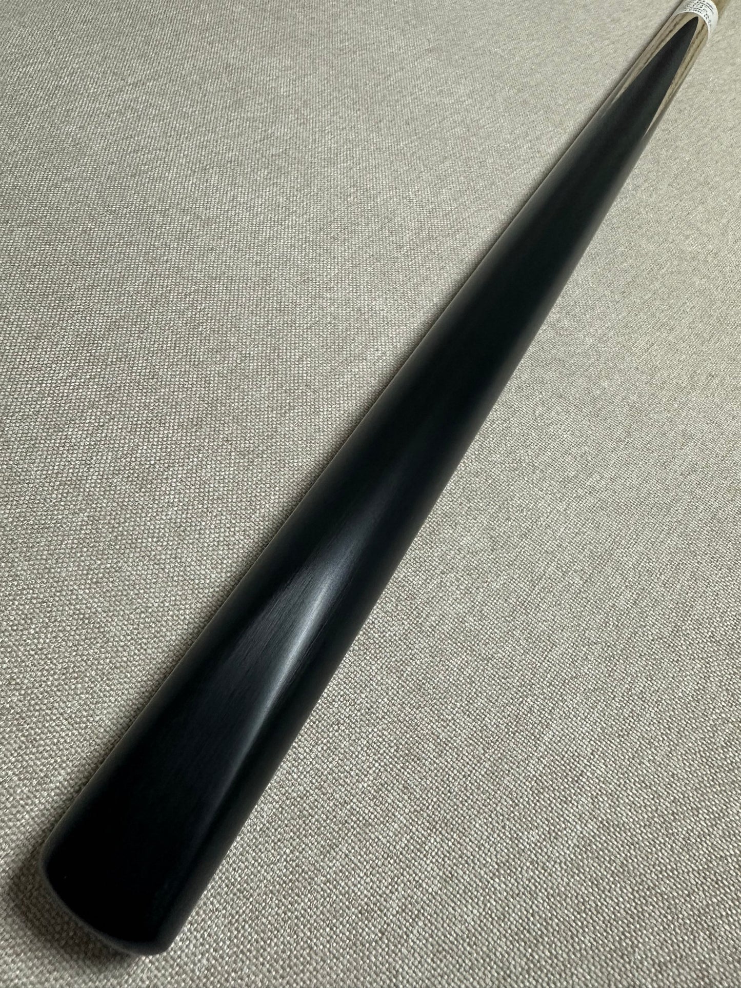 Handmade Pro One Piece Black Ebony Cue 9.2mm Tip