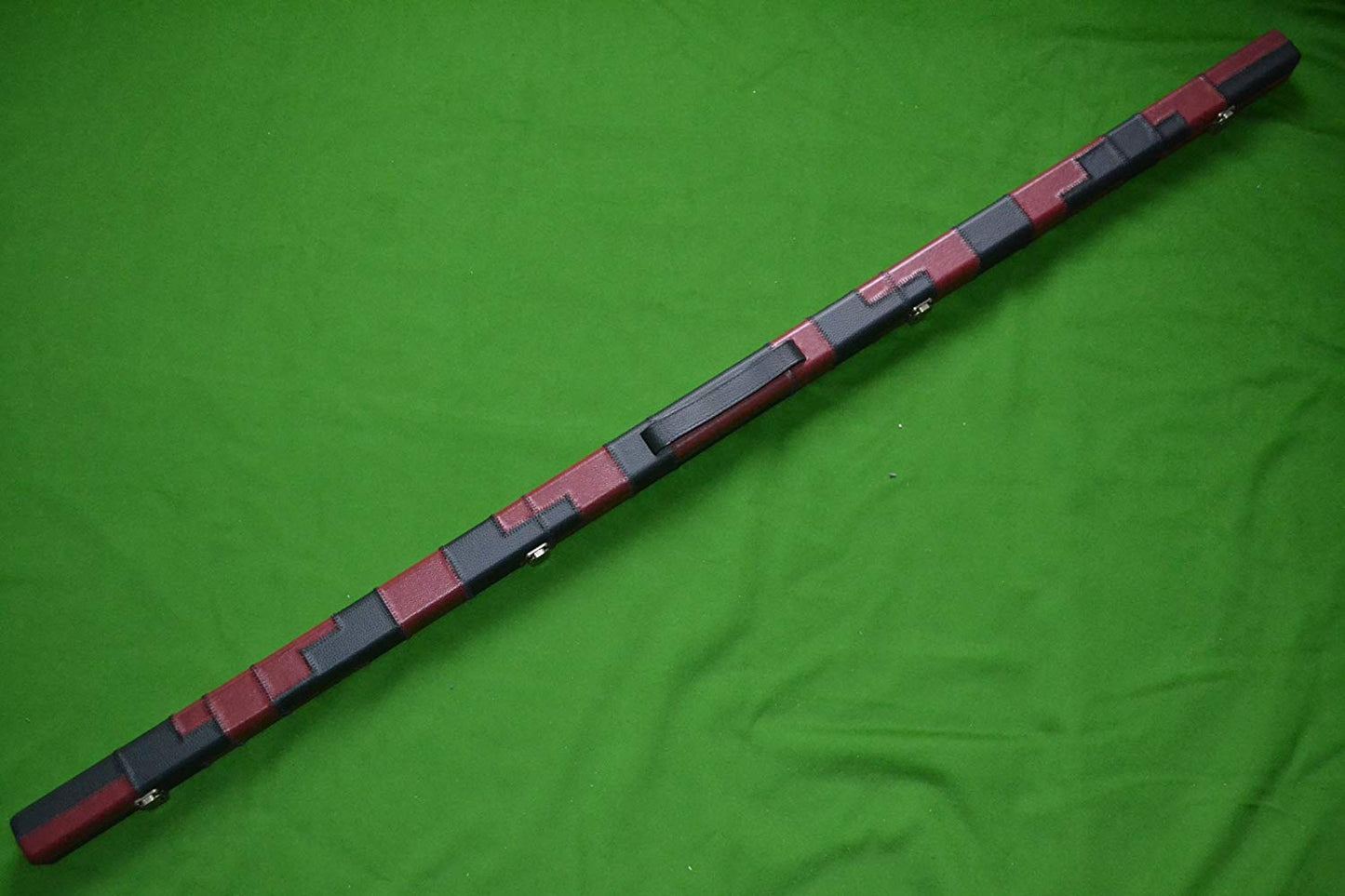 ONE PIECE SLIM RED/BLACK SNOOKER CUE CASE STUD ENDS ML1F