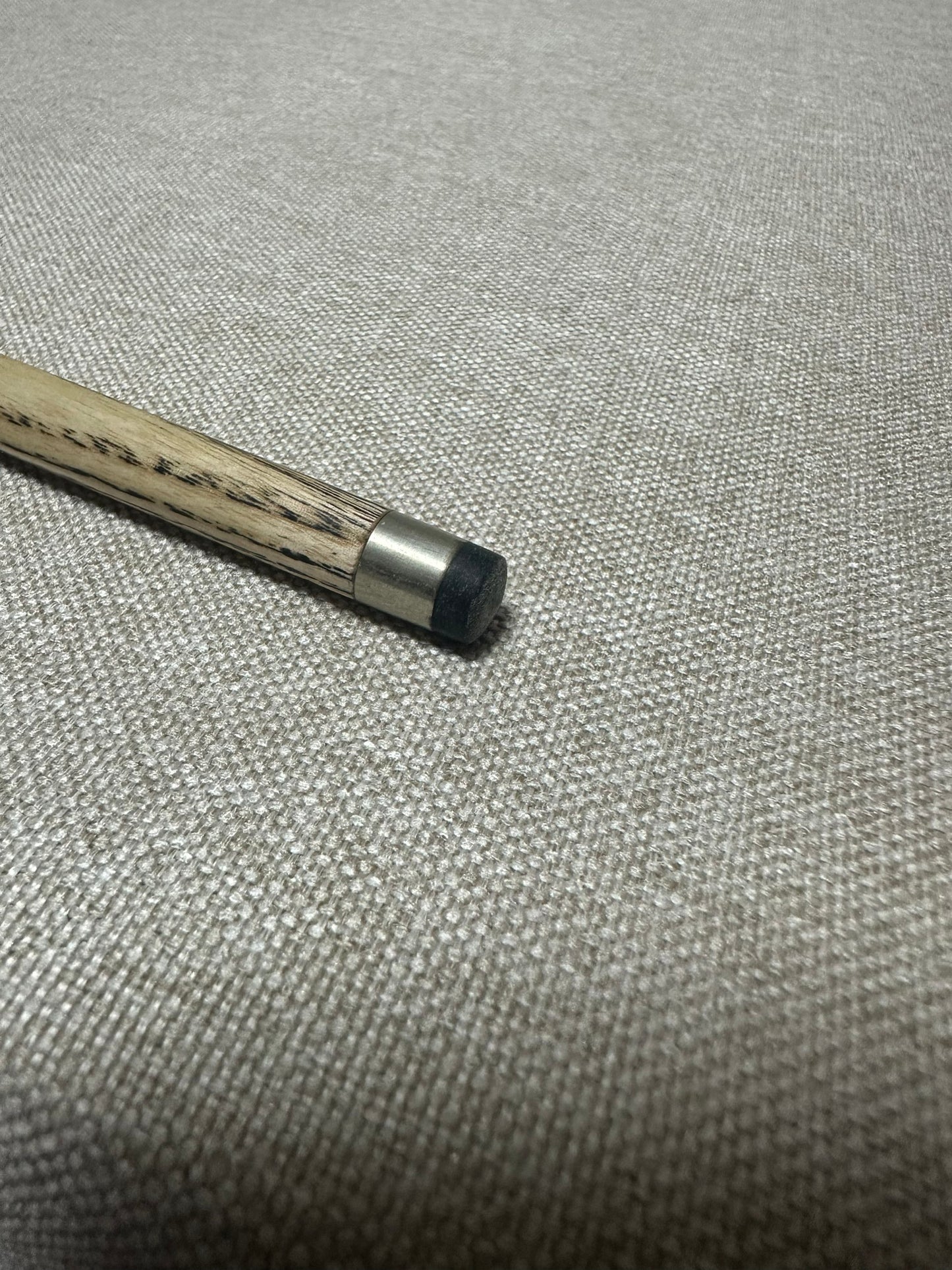 Handmade Pro One Piece Black Ebony Cue 8.9mm Tip