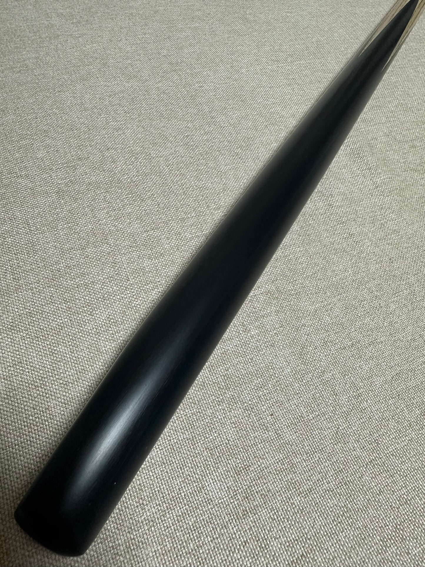 Handmade Pro One Piece Black Ebony Cue 9.25mm Tip