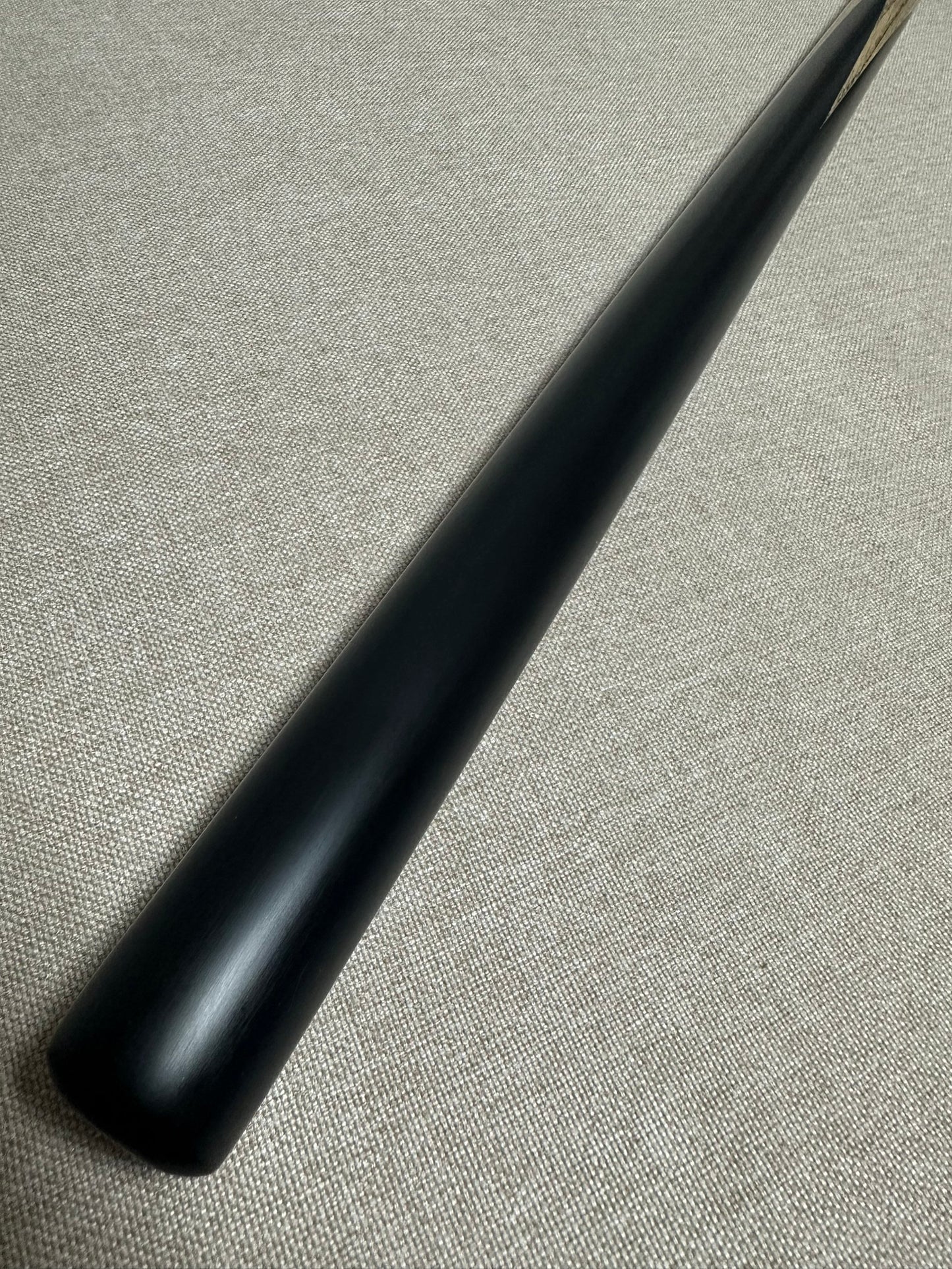 Handmade Pro One Piece Black Ebony Cue 9.25mm Tip