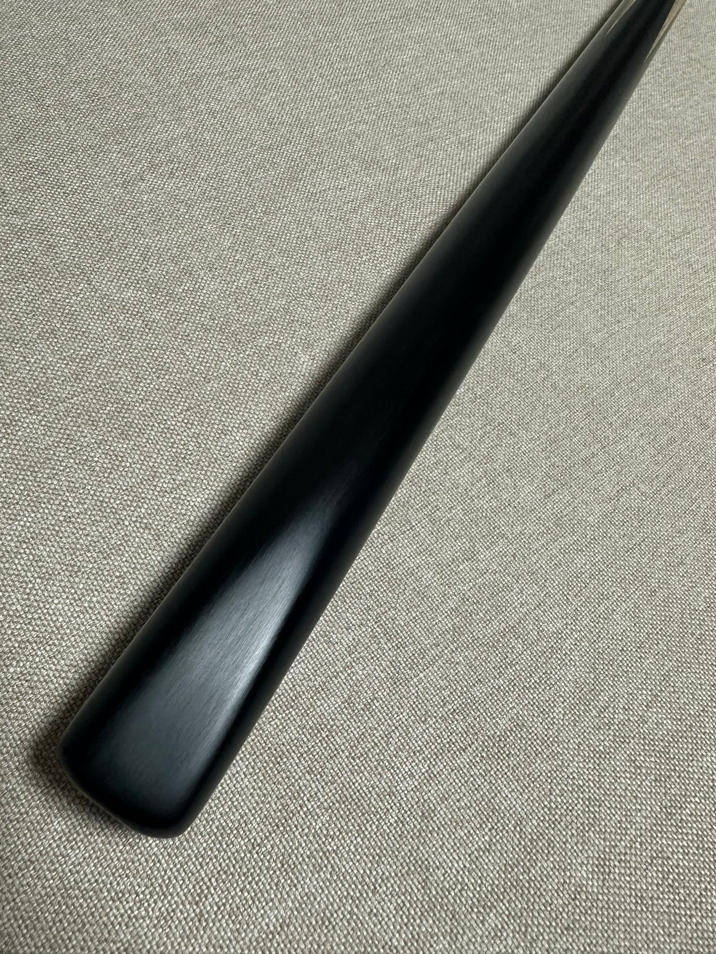 Handmade Pro One Piece Black Ebony Cue 9.25mm Tip