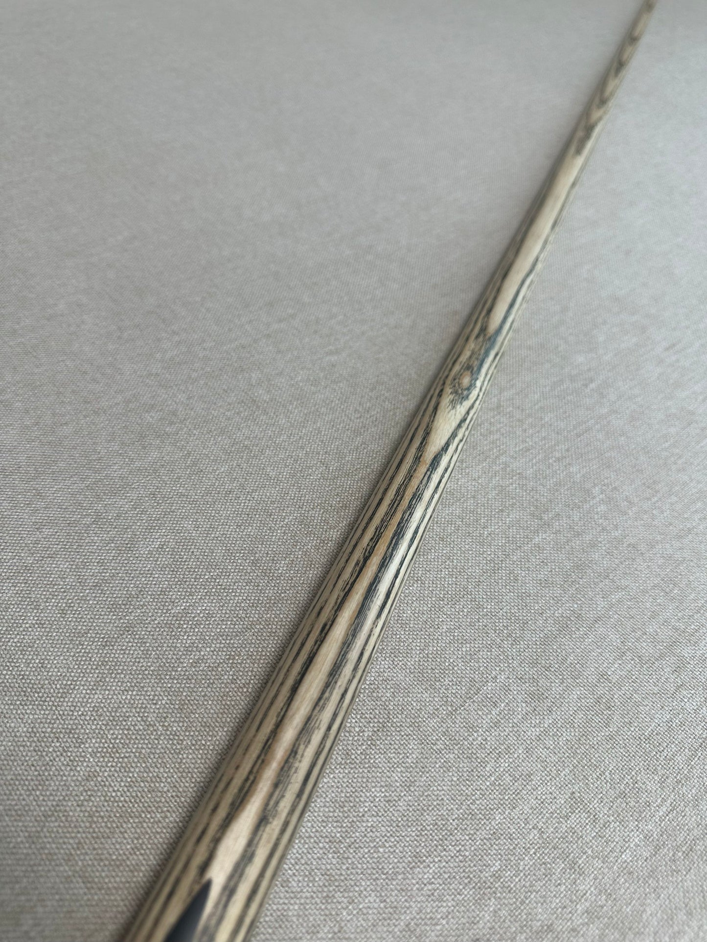 Handmade Pro One Piece Black Ebony Cue 9mm Tip