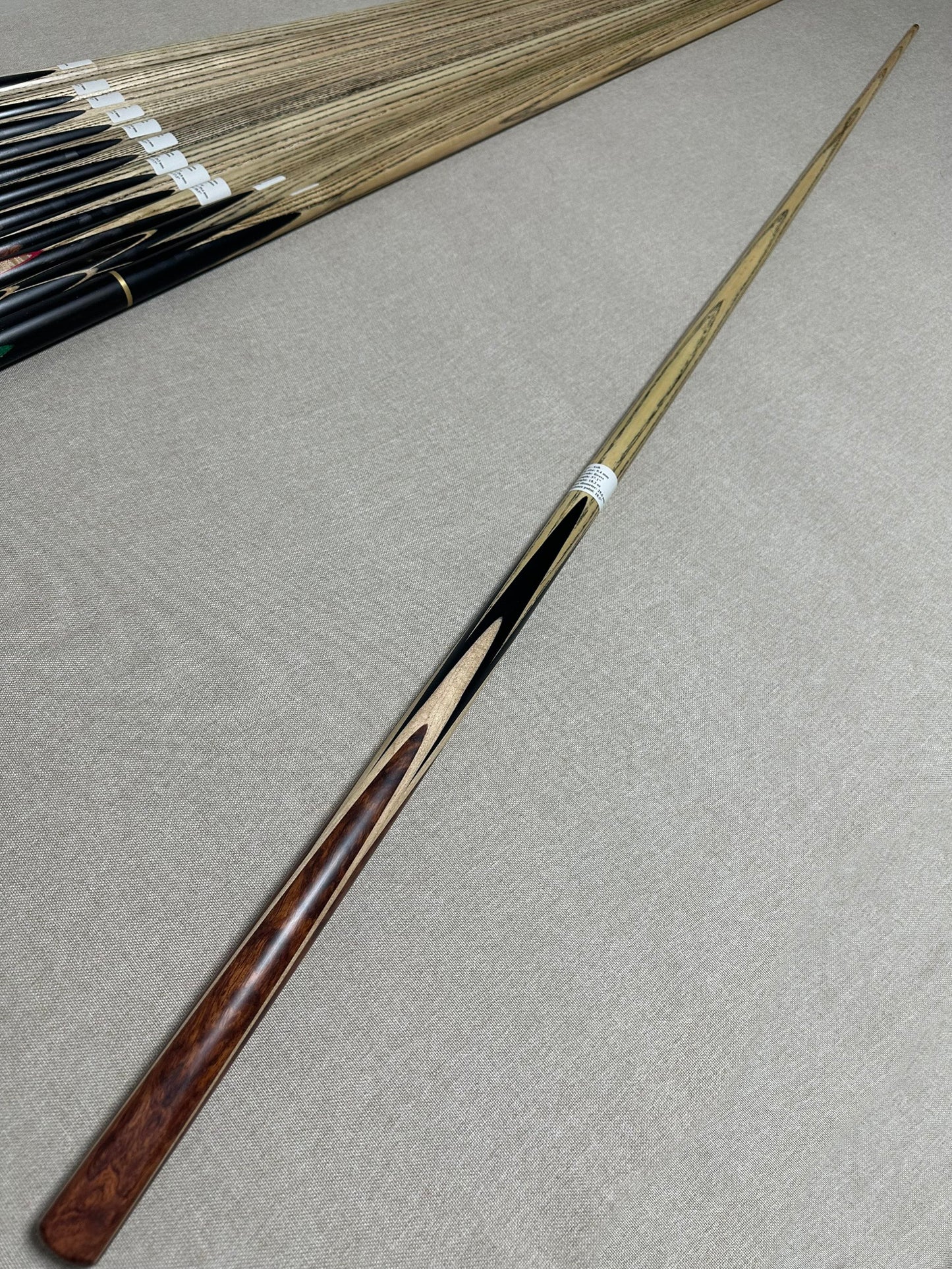 Handmade Pro One Piece Black Ebony Cue 9.4 mm Tip