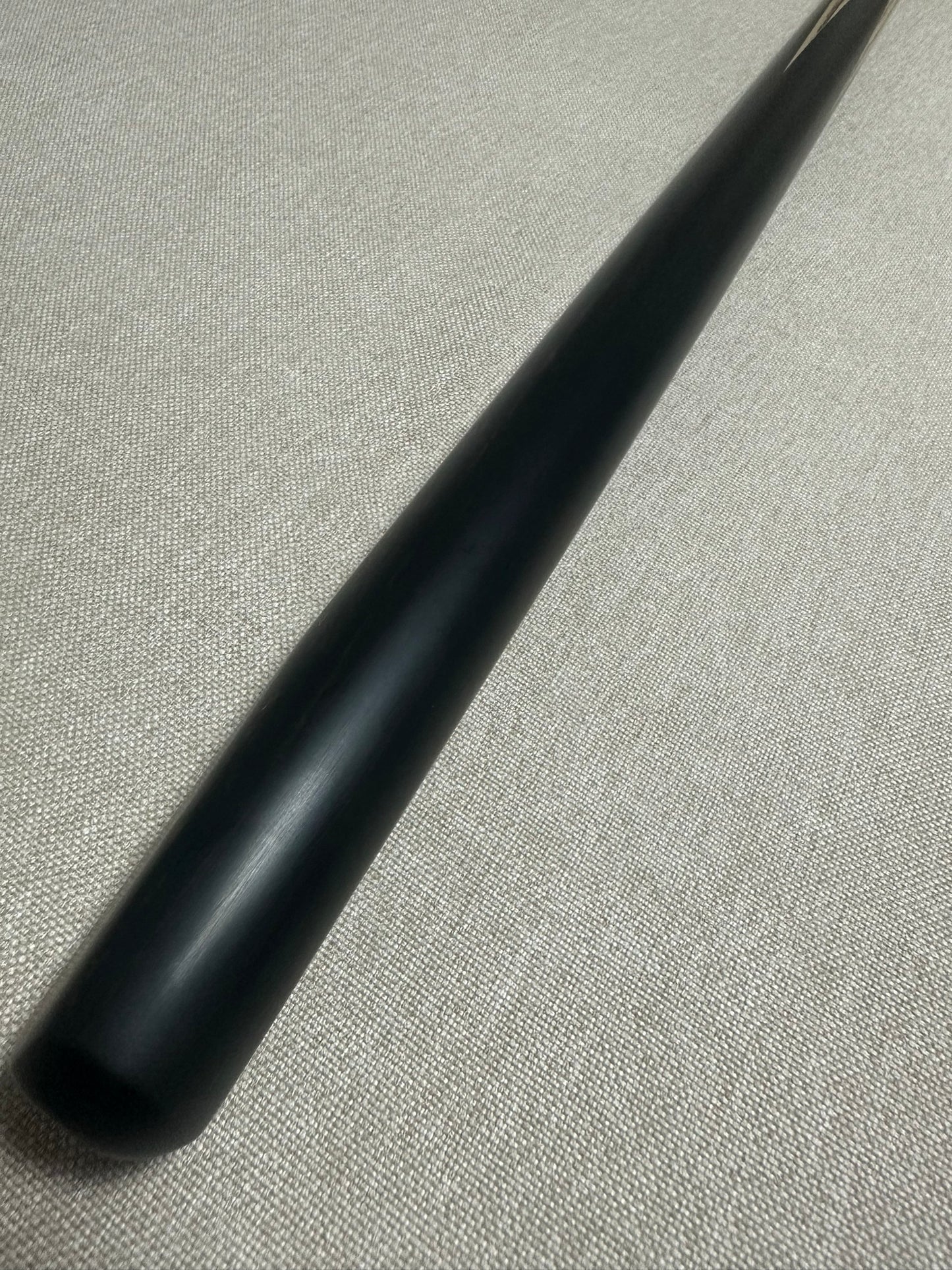 Handmade Pro One Piece Black Ebony Cue 9.5mm Tip