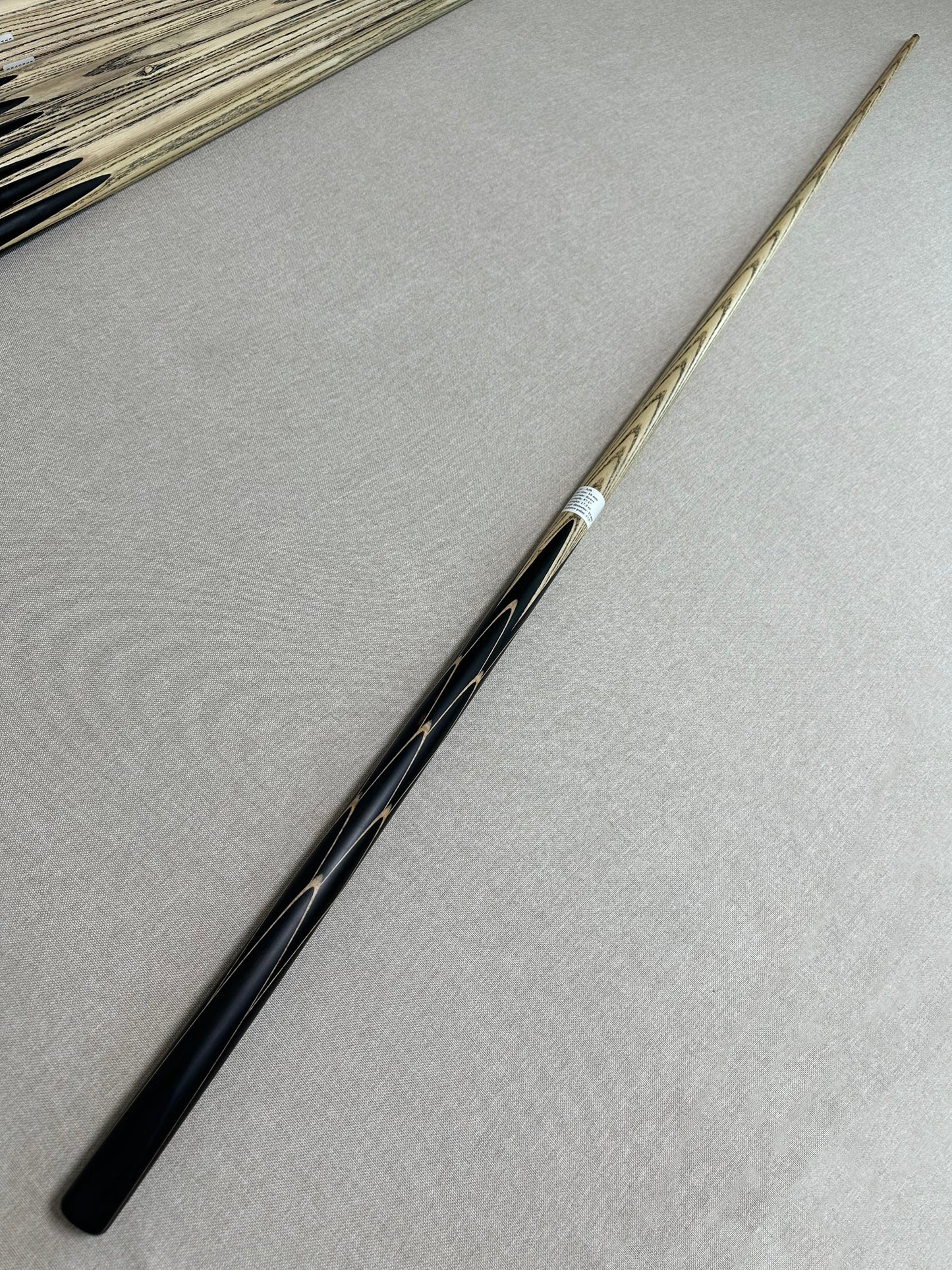 Handmade Pro One Piece Black Ebony Cue 10mm Tip