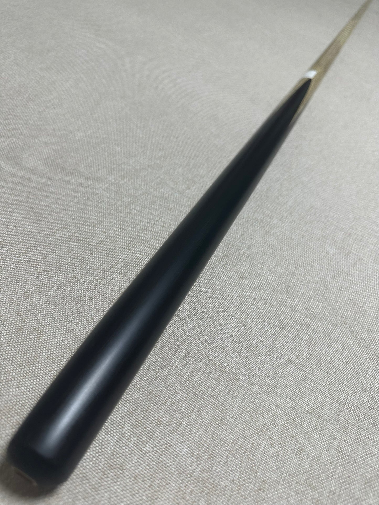 Handmade Pro One Piece Black Ebony Cue 9.5mm Tip