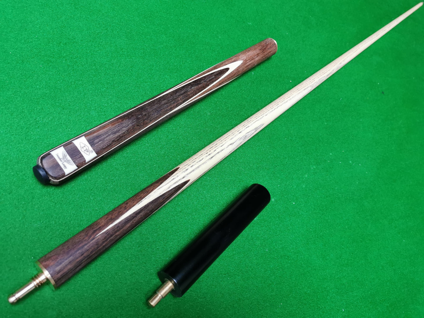 LP HANDMADE ASH SNOOKER CUE 3/4 JOINTED - CHAMPION CUE COLLECTION BF2