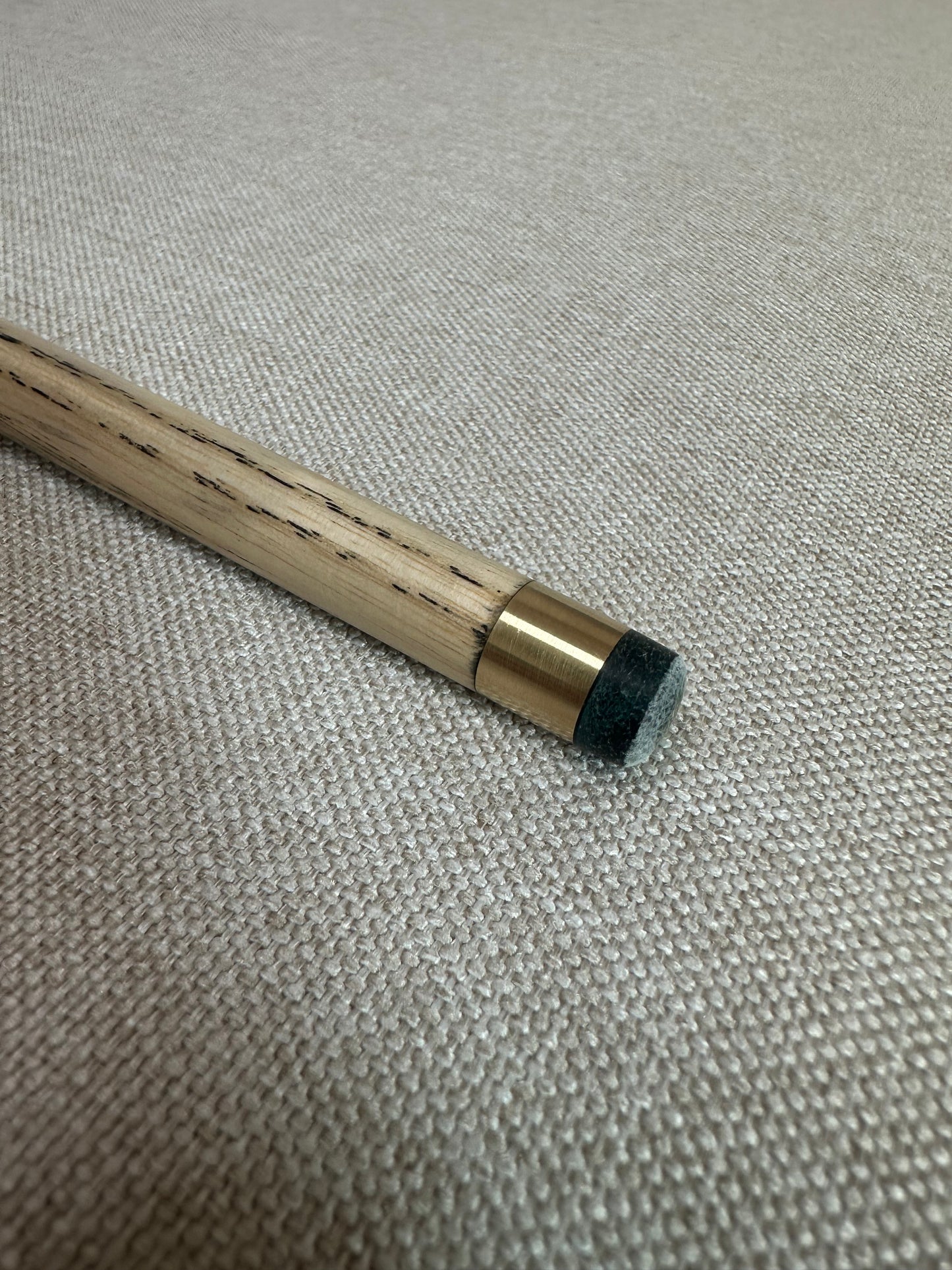 Handmade Pro One Piece Black Ebony Cue 10.4mm Tip